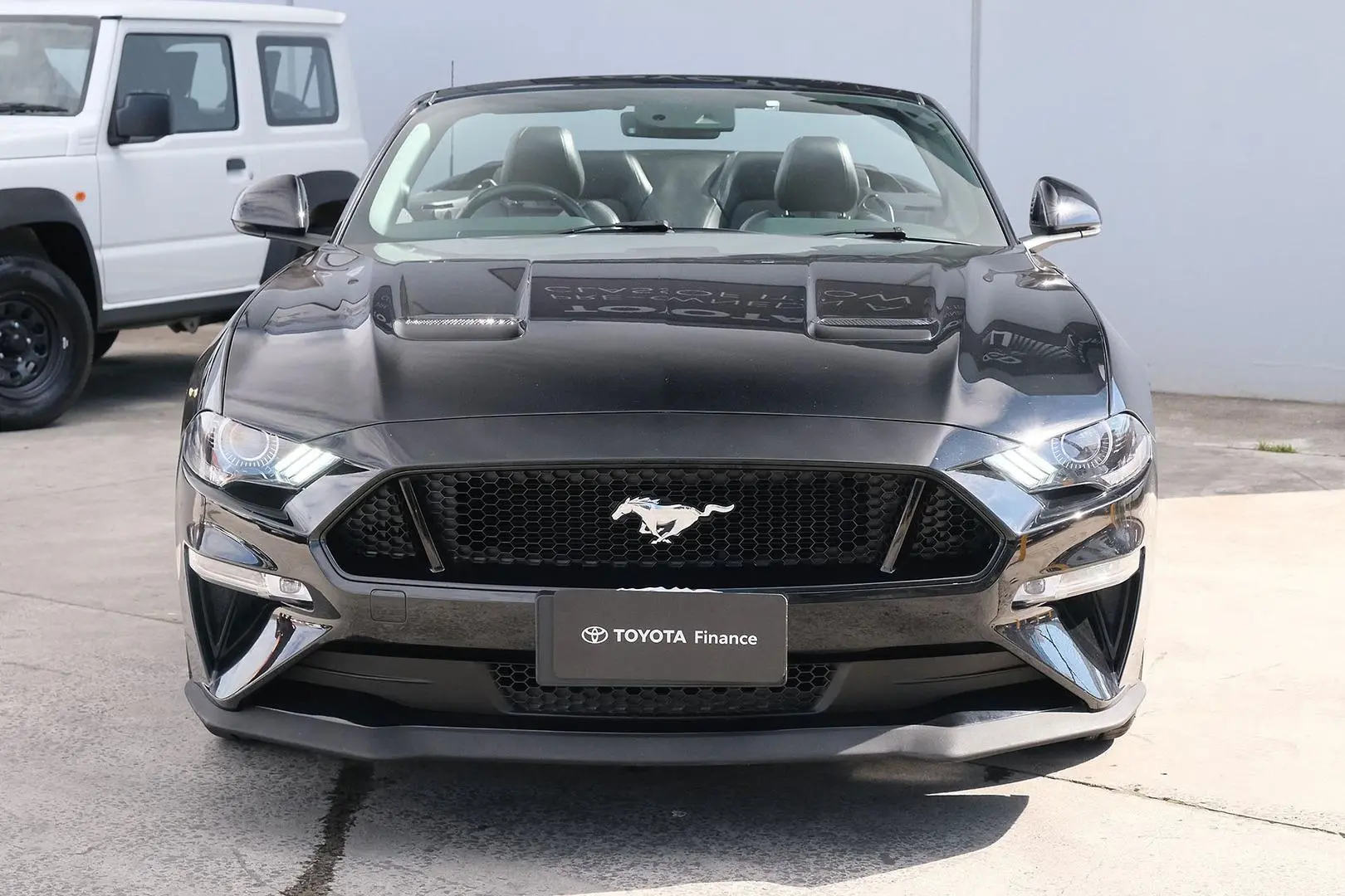 2018 Ford Mustang Gallery Image 5