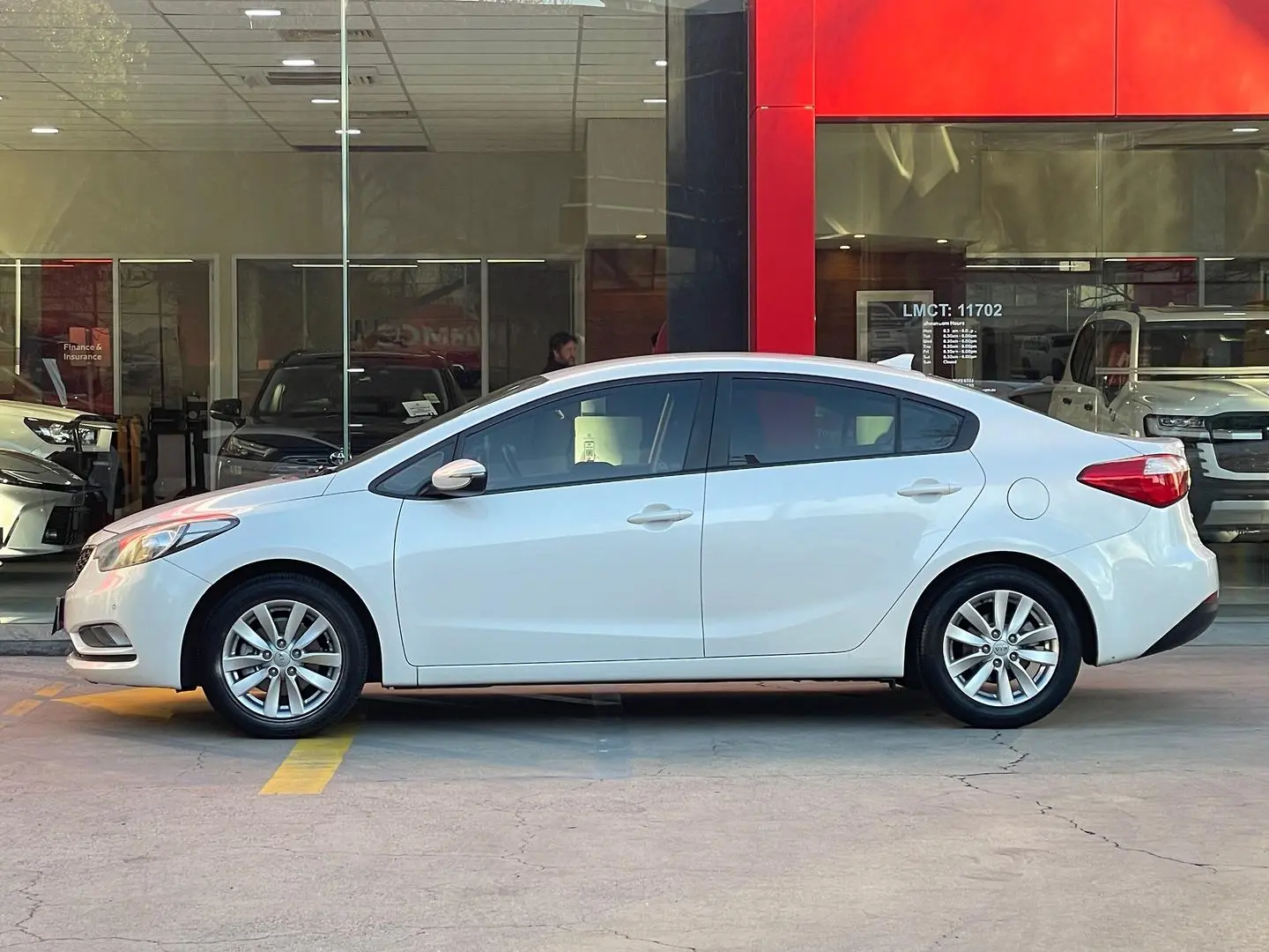 2015 Kia Cerato Gallery Image 5