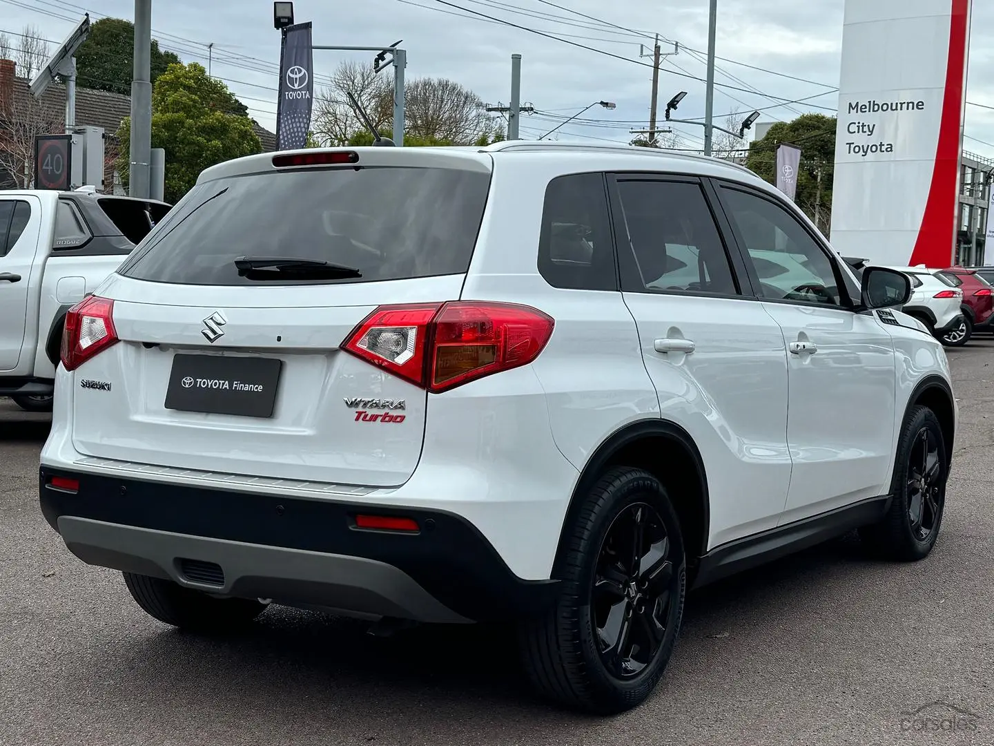 2017 Suzuki Vitara Image 4