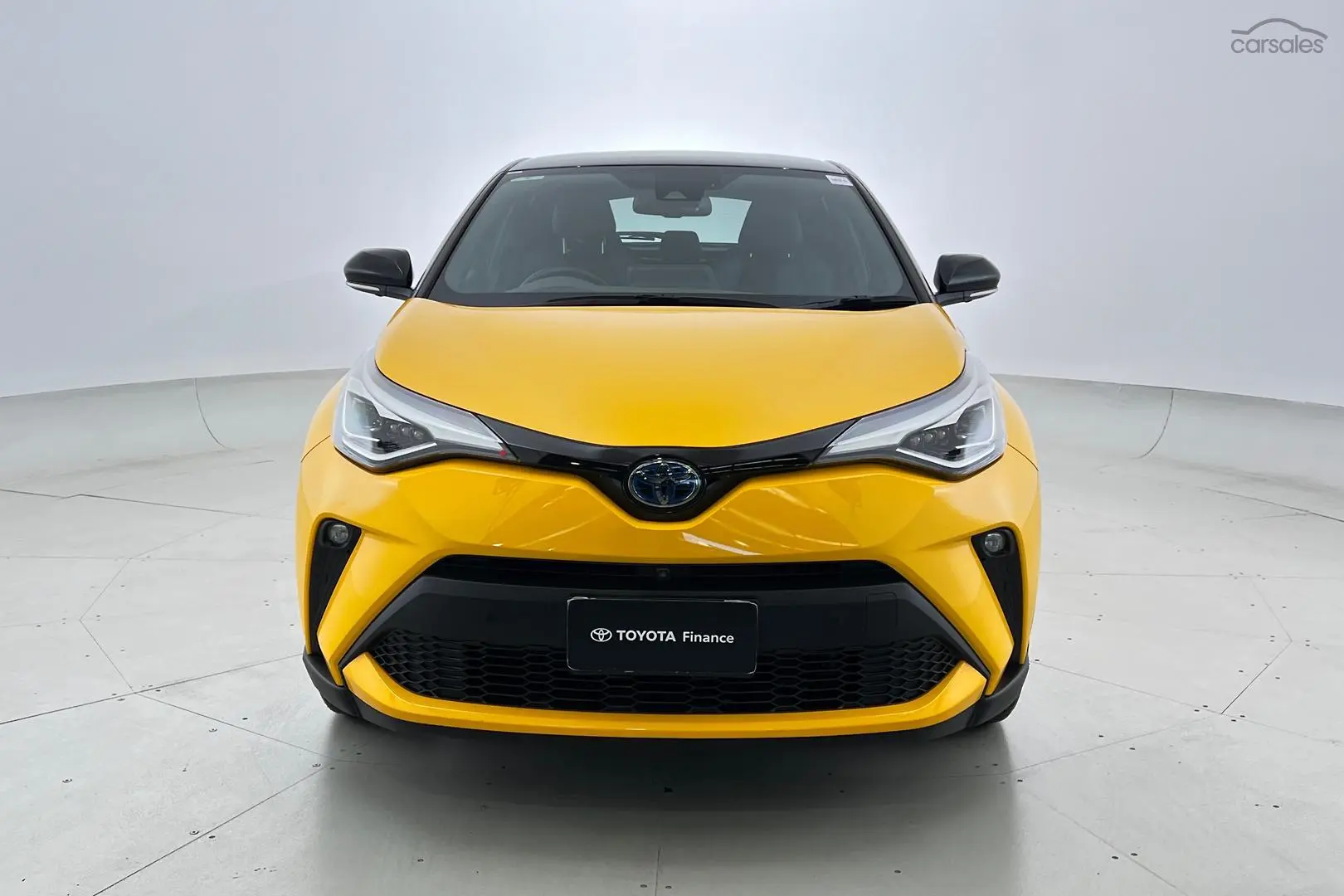 2022 Toyota C-HR Image 9