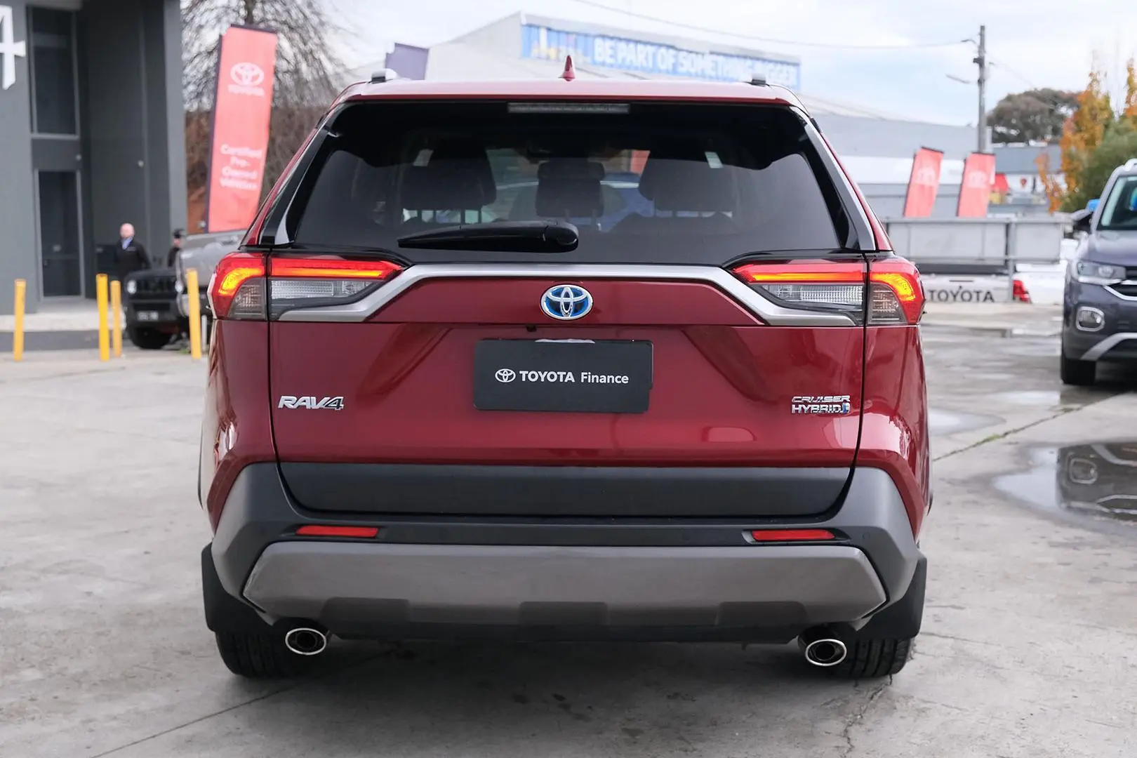 2021 Toyota RAV4 Gallery Image 4