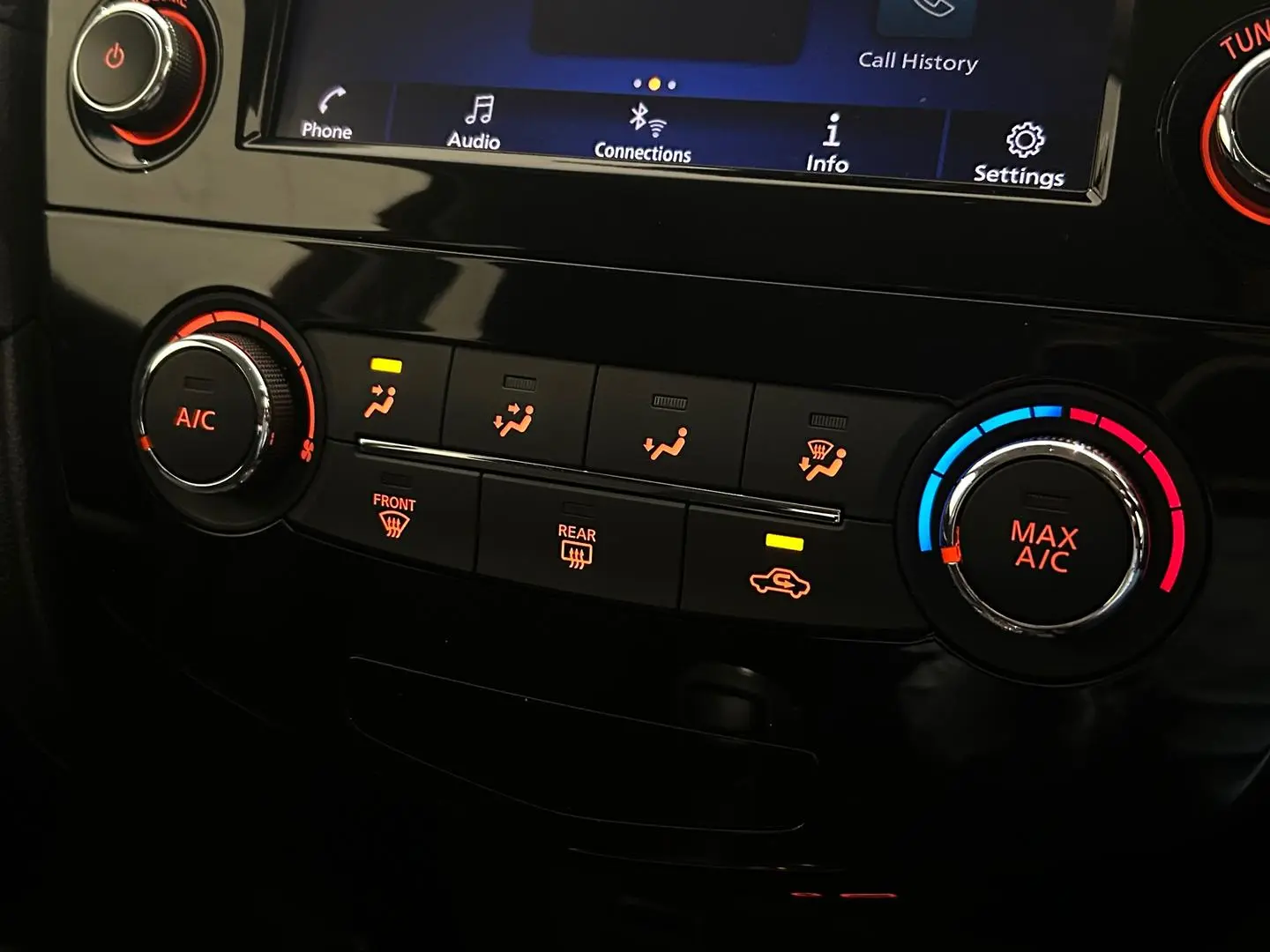 2020 Nissan X-TRAIL Gallery Image 18