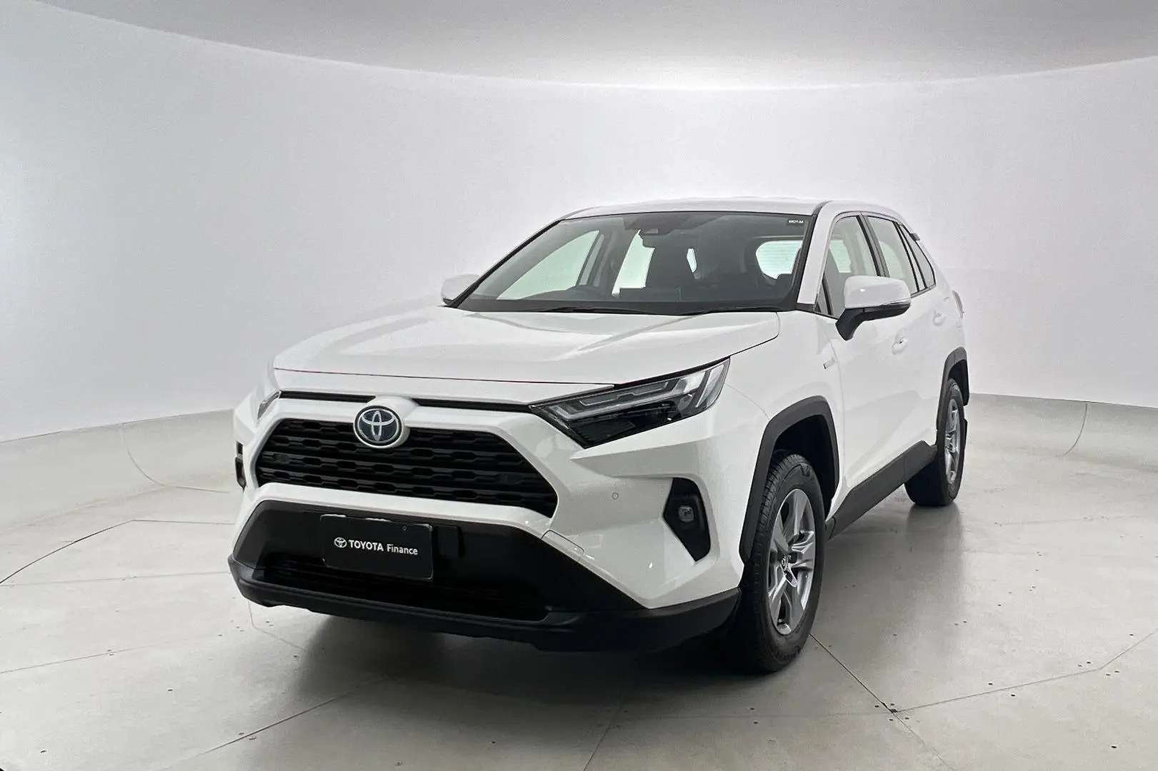 2024 Toyota Rav4 Gallery Image 4