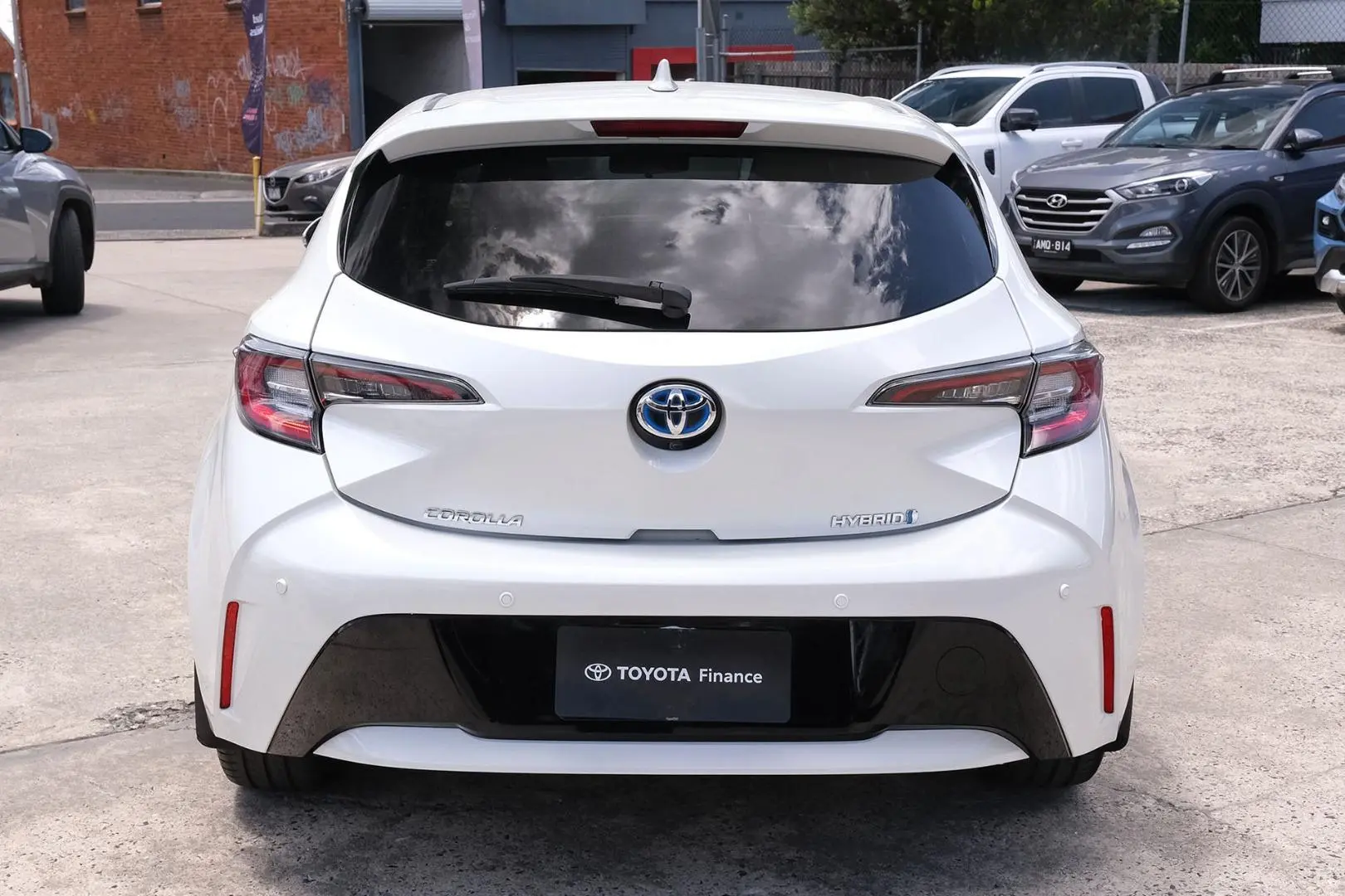 2018 Toyota Corolla Gallery Image 4