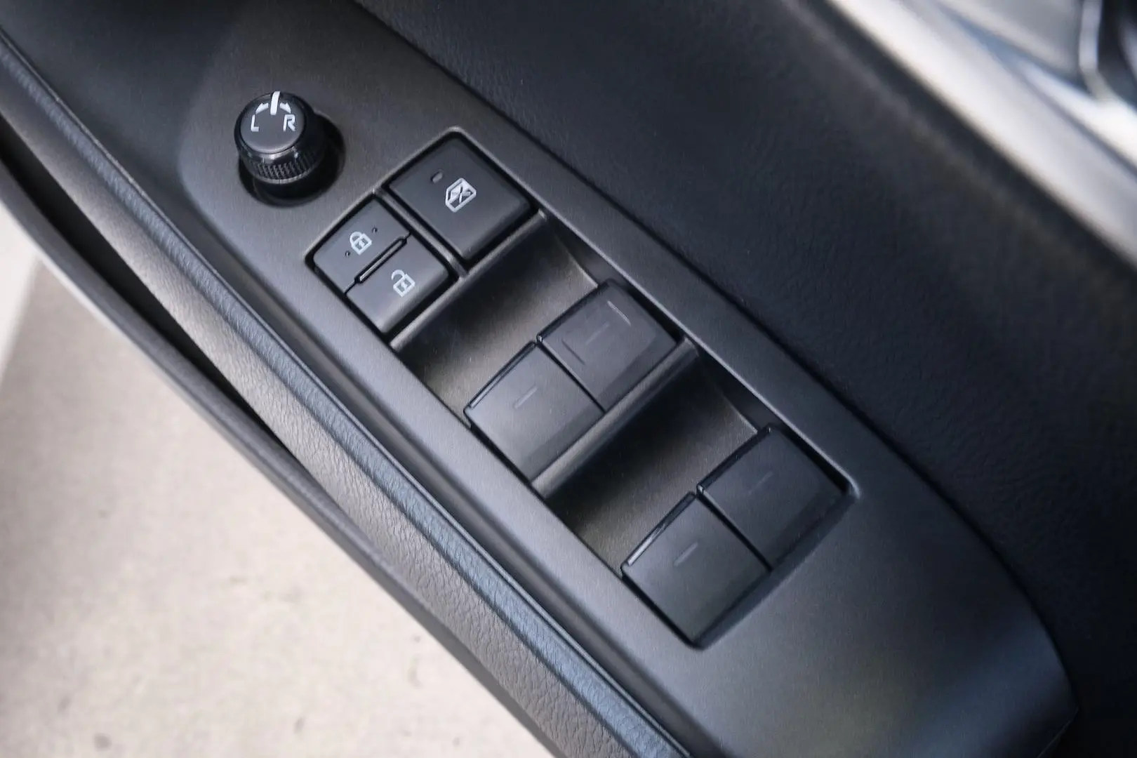 2024 Toyota Camry Gallery Image 12