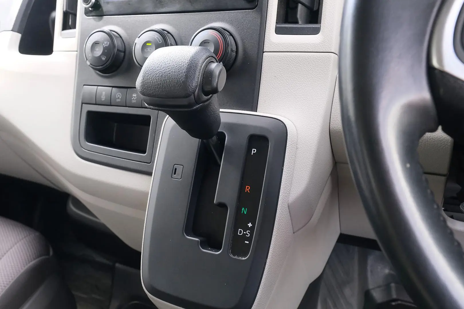 2021 Toyota Hiace Gallery Image 20