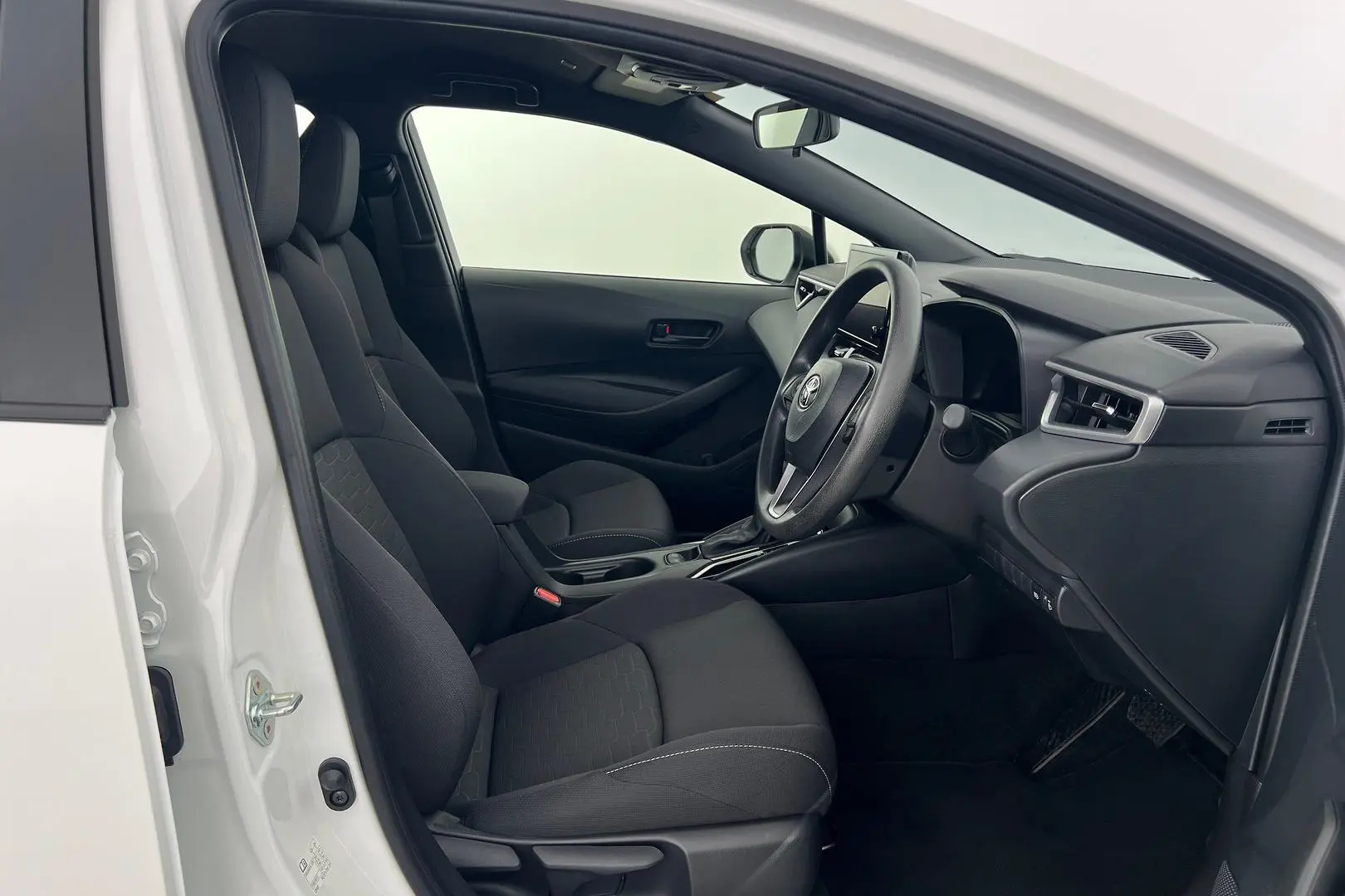 2024 Toyota Corolla Gallery Image 11