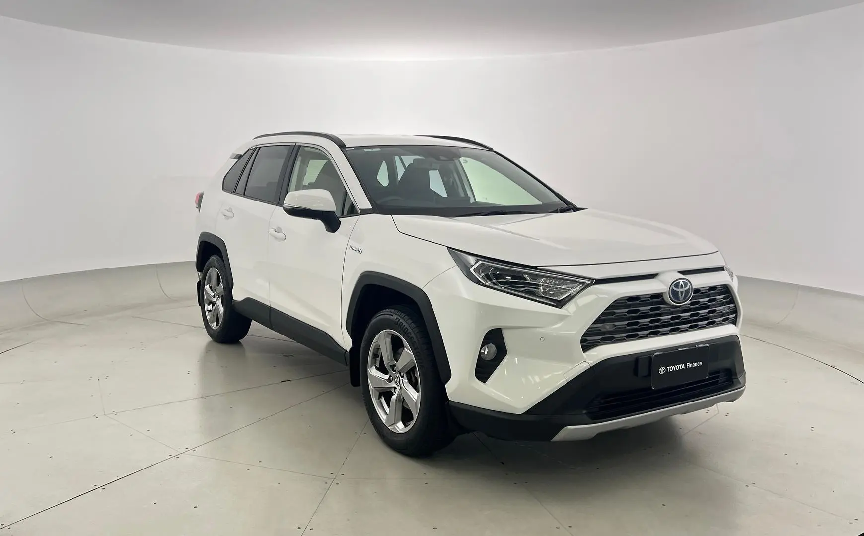 2020 Toyota Rav4 Gallery Image 1