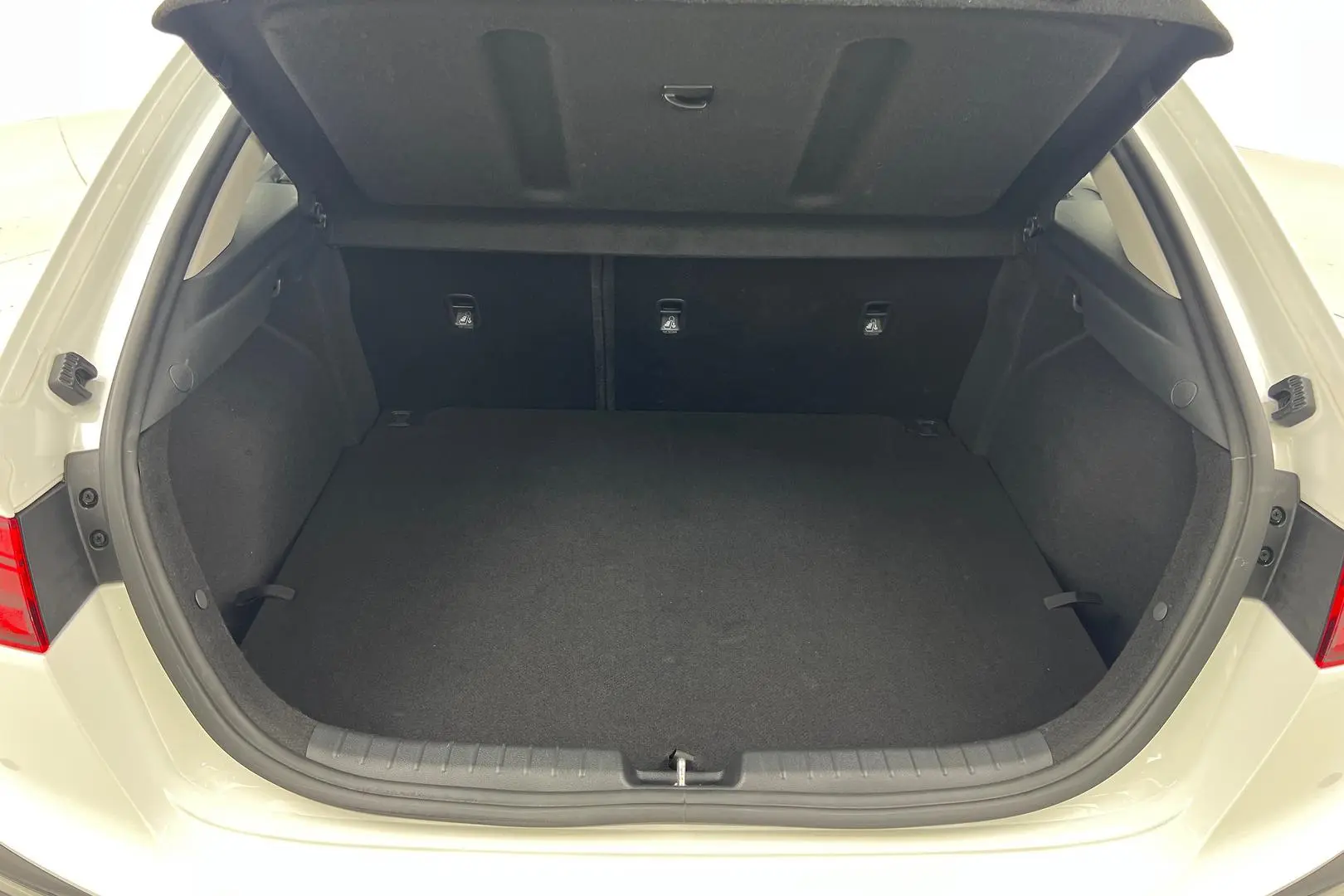 2023 Kia Cerato Gallery Image 24