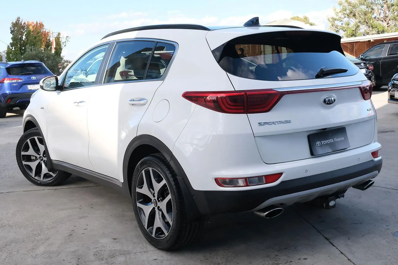 2017 Kia Sportage Gallery Image 4