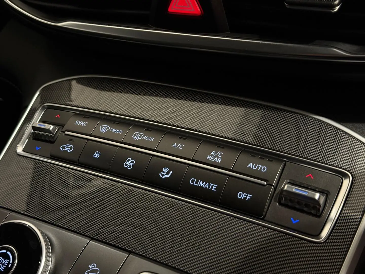 2021 Hyundai Santa Fe Gallery Image 19