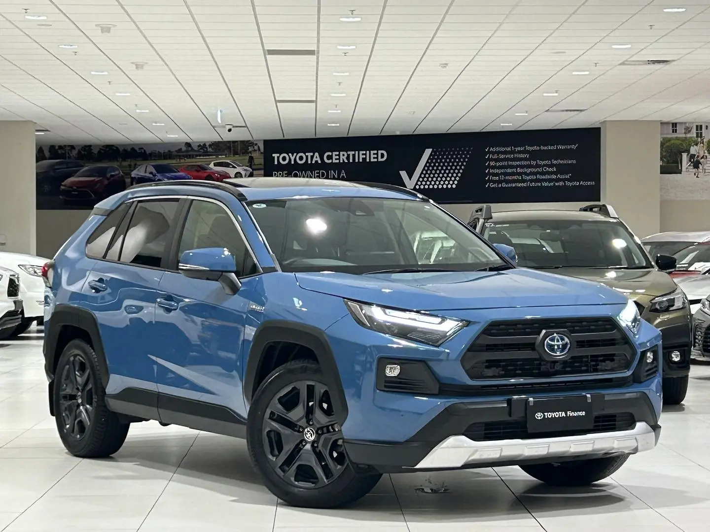 2024 Toyota RAV4 Gallery Image 1