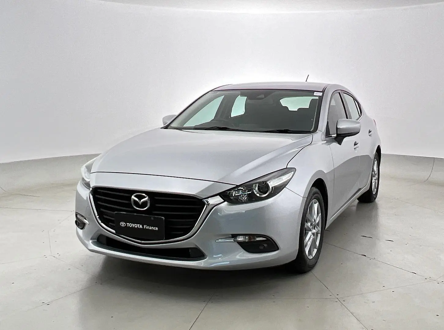 2017 Mazda 3 Image 8