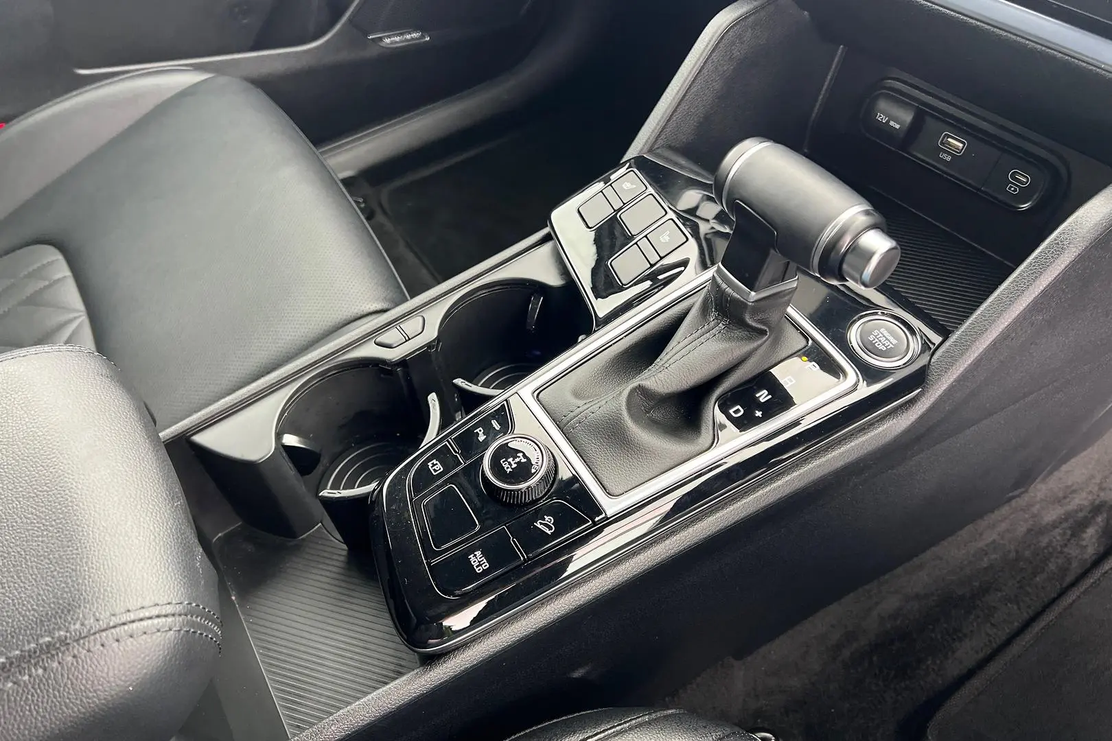 2022 Kia Sportage Gallery Image 12