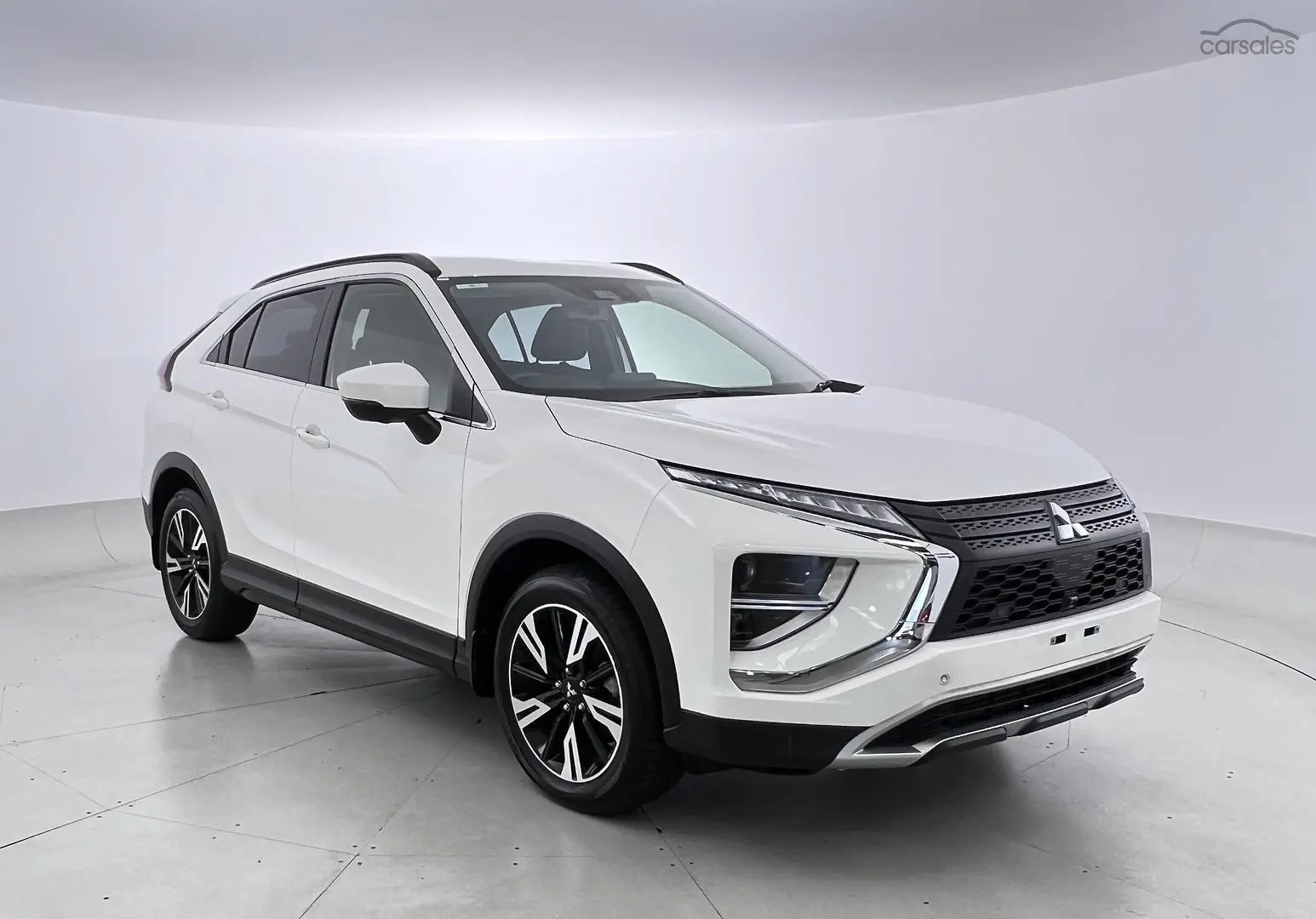 2021 Mitsubishi Eclipse Cross Image 1