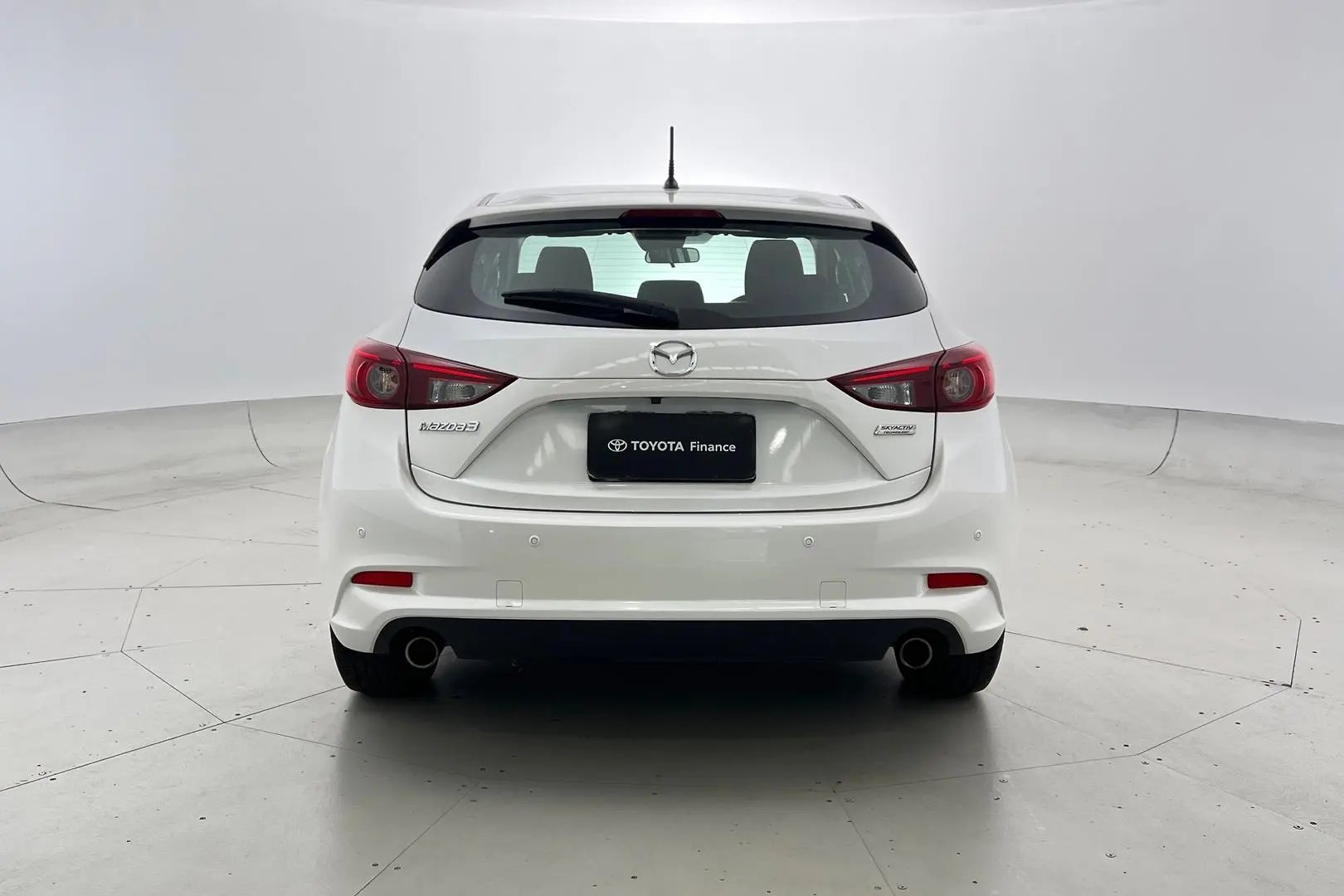 2018 Mazda 3 Gallery Image 6