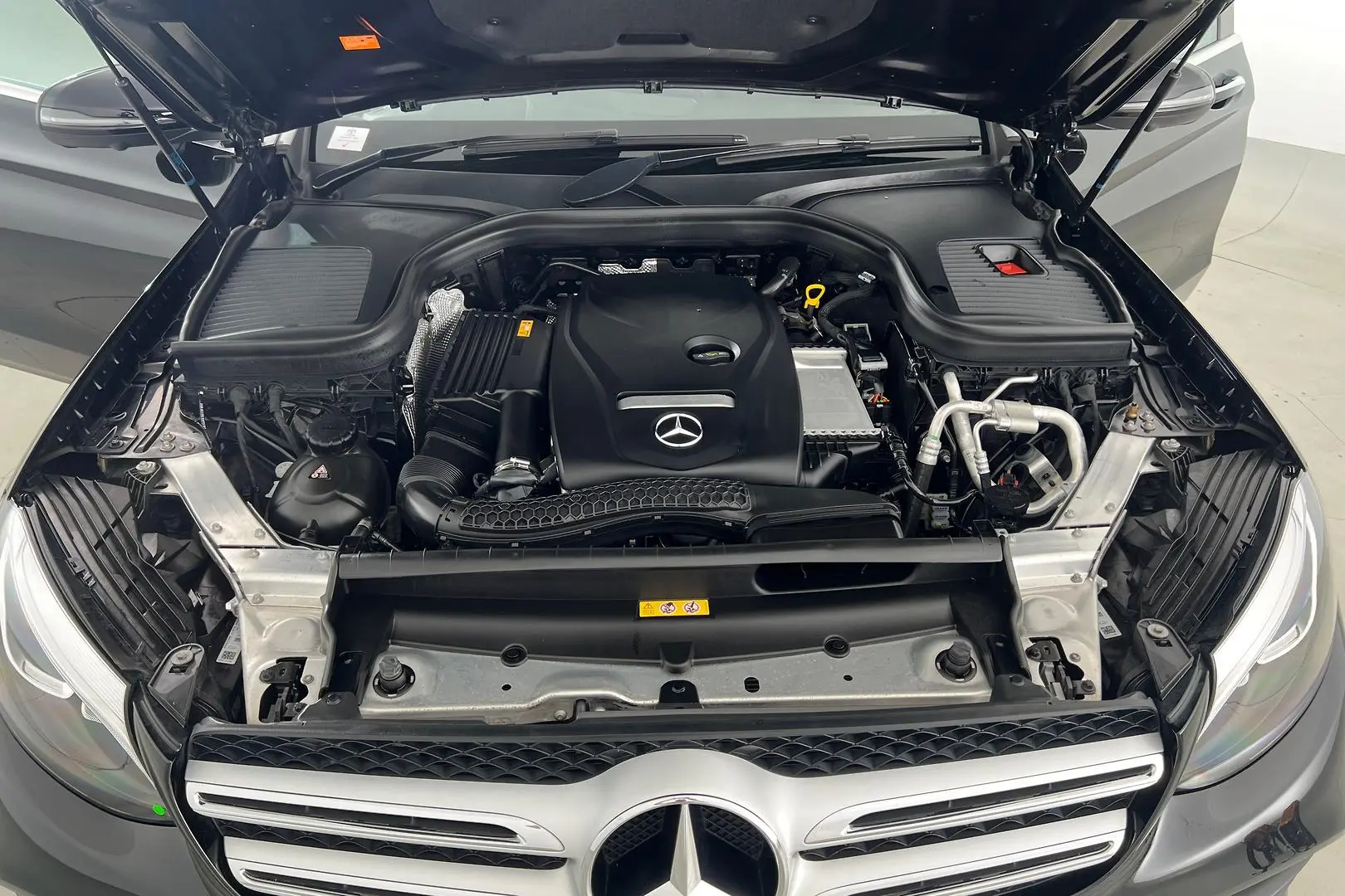 2019 Mercedes-Benz Glc-Class Gallery Image 23