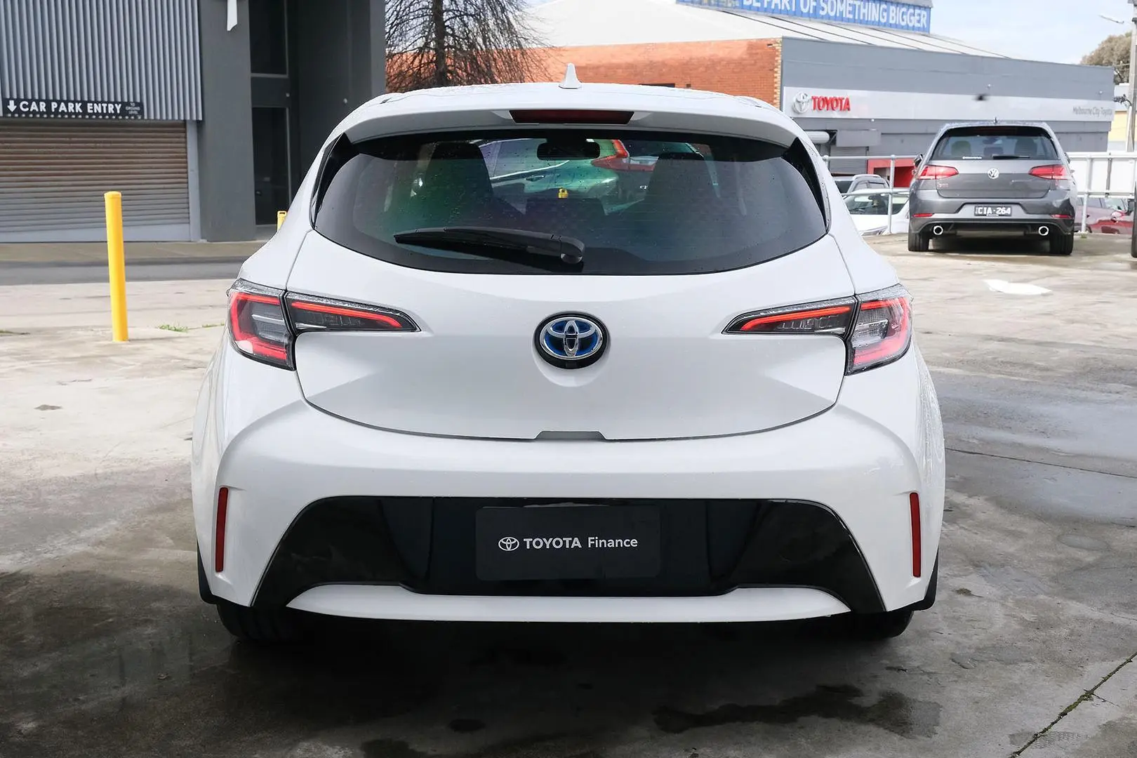 2020 Toyota Corolla Gallery Image 4