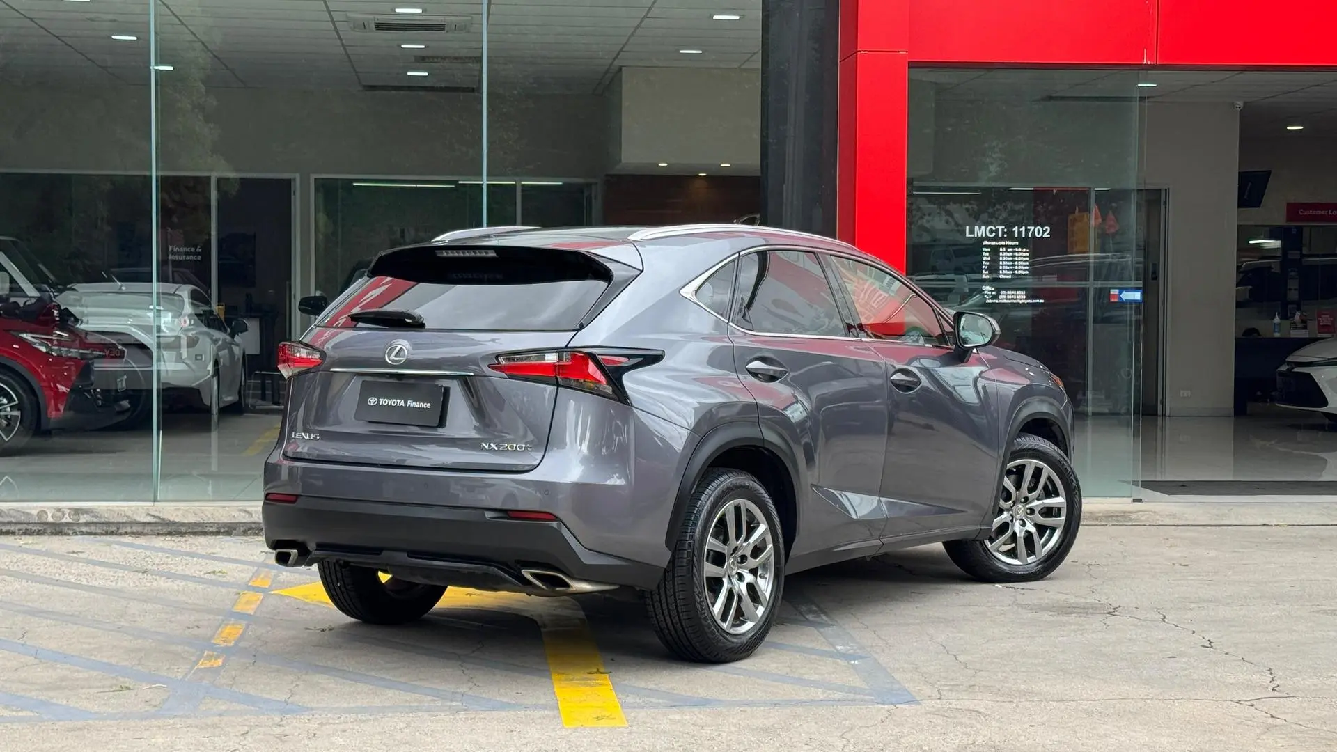 2016 Lexus Nx Gallery Image 7