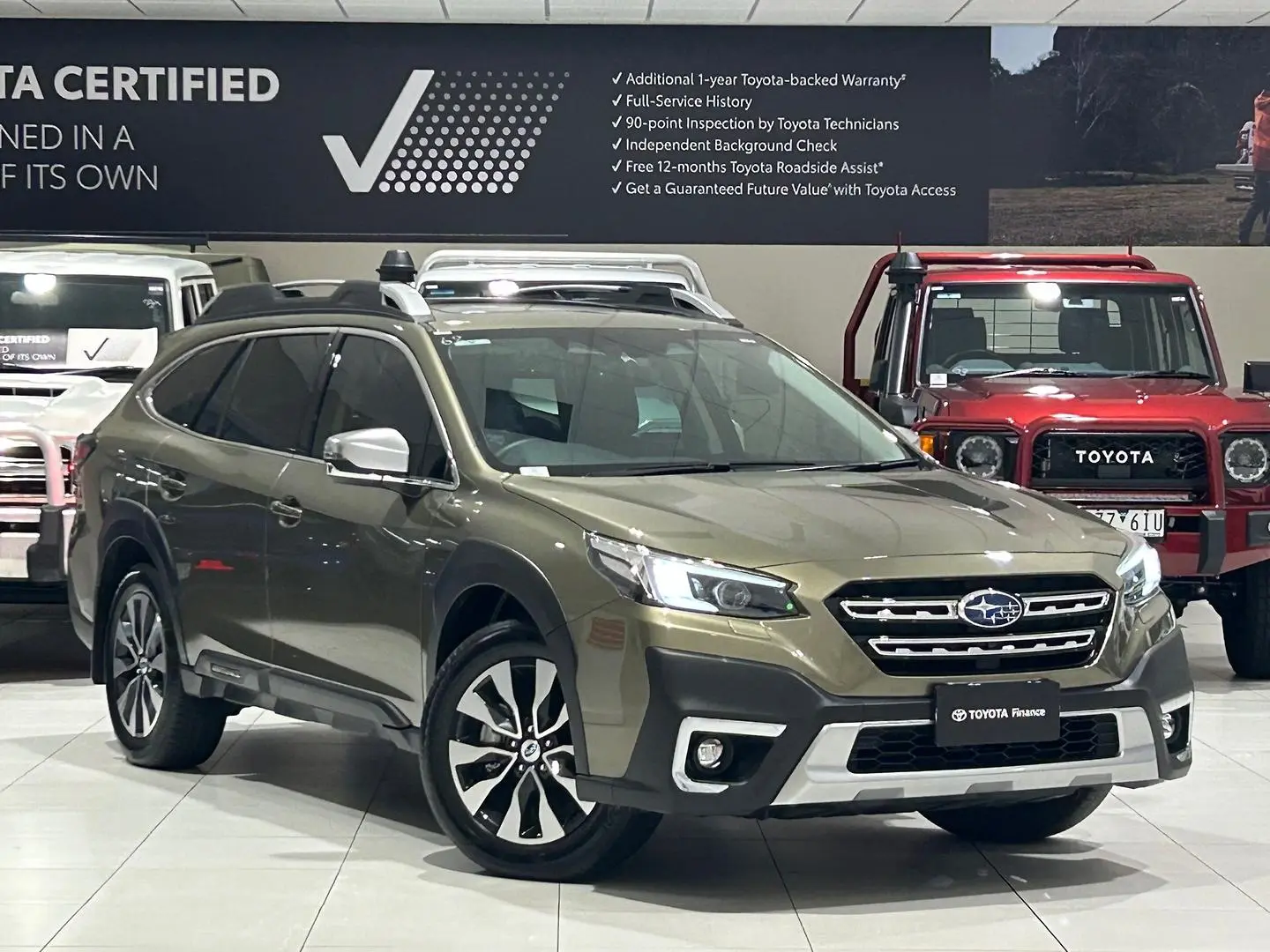 2023 Subaru Outback Gallery Image 1