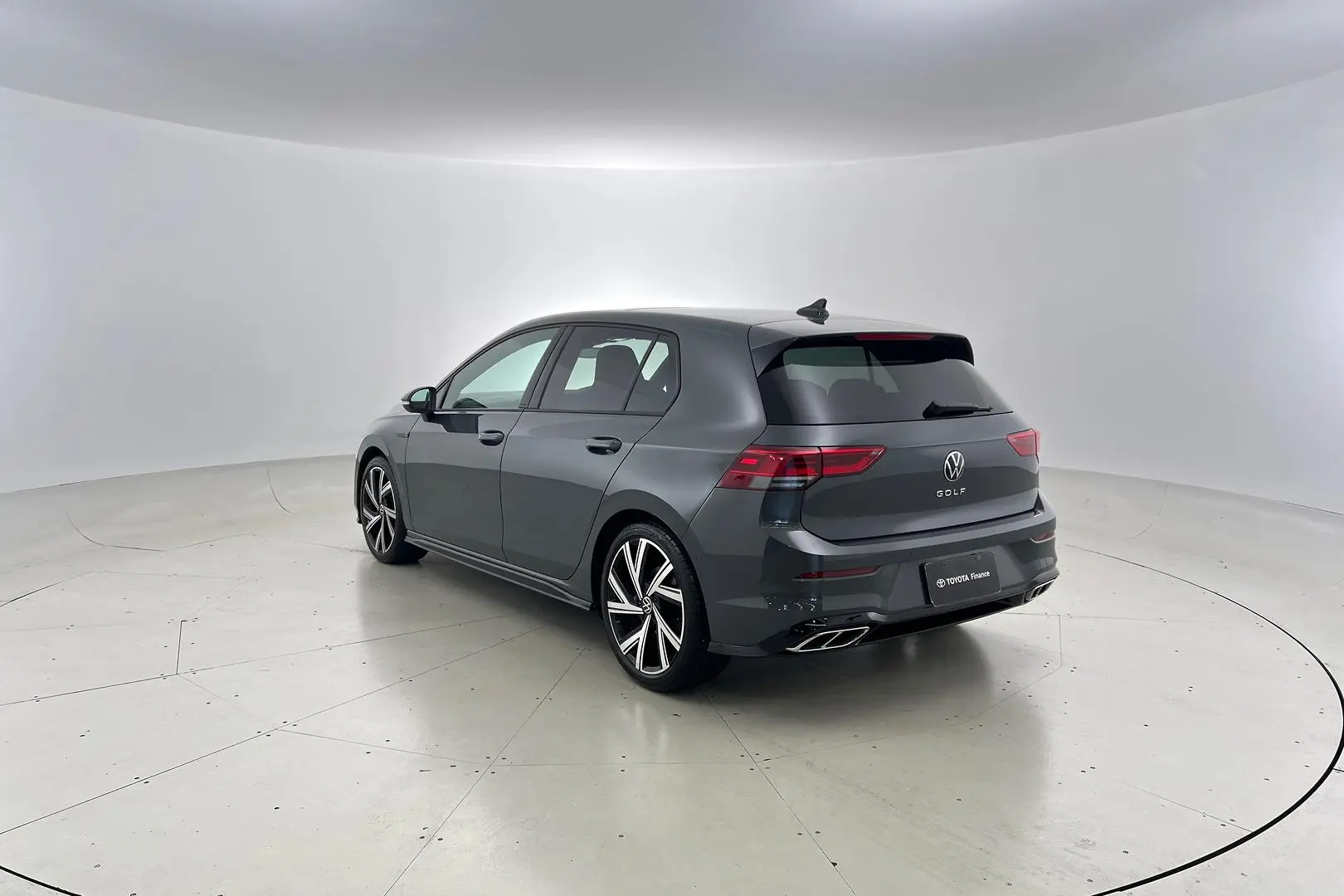 2023 Volkswagen Golf Gallery Image 2