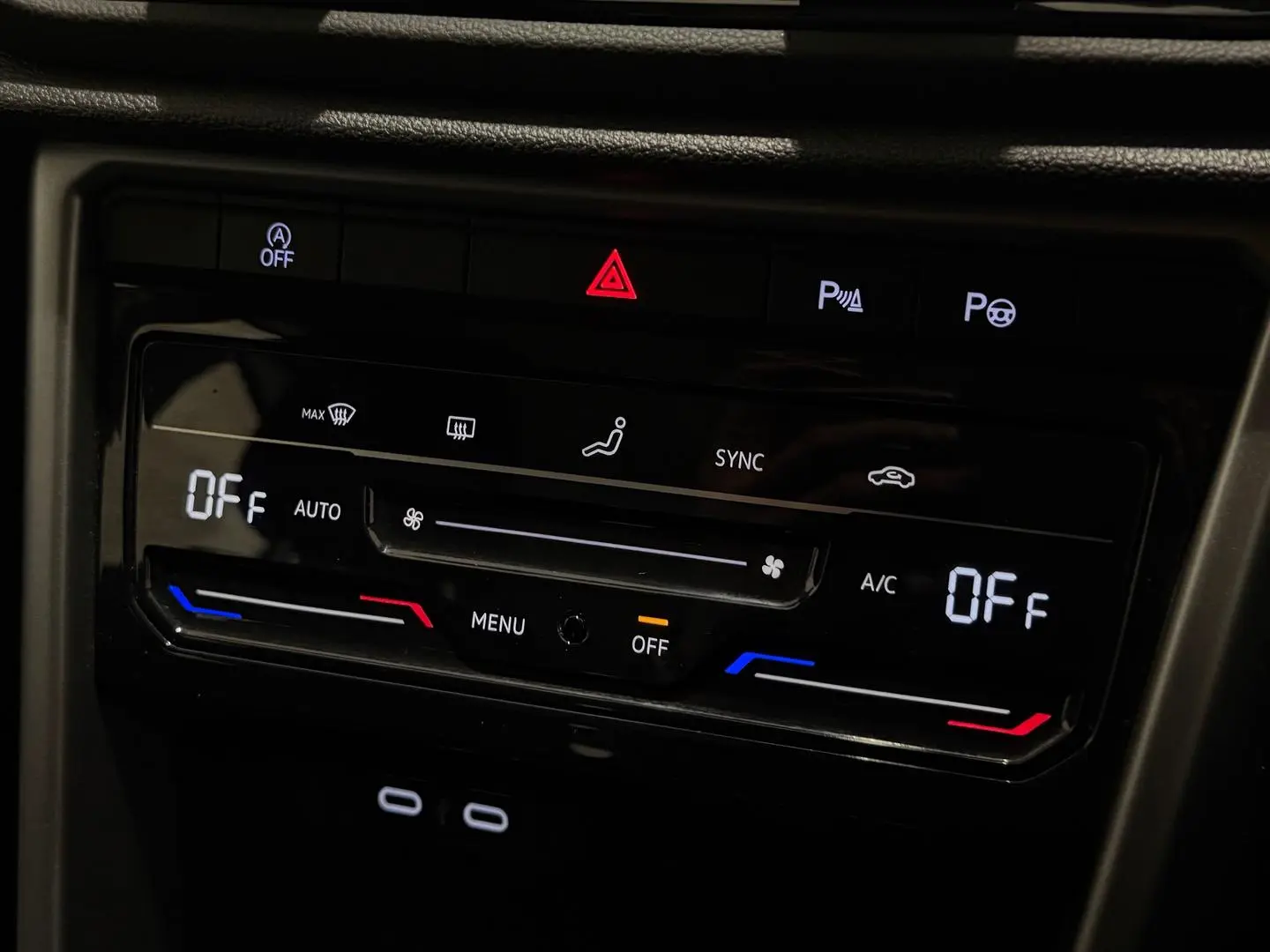 2023 Volkswagen T-Roc Gallery Image 20