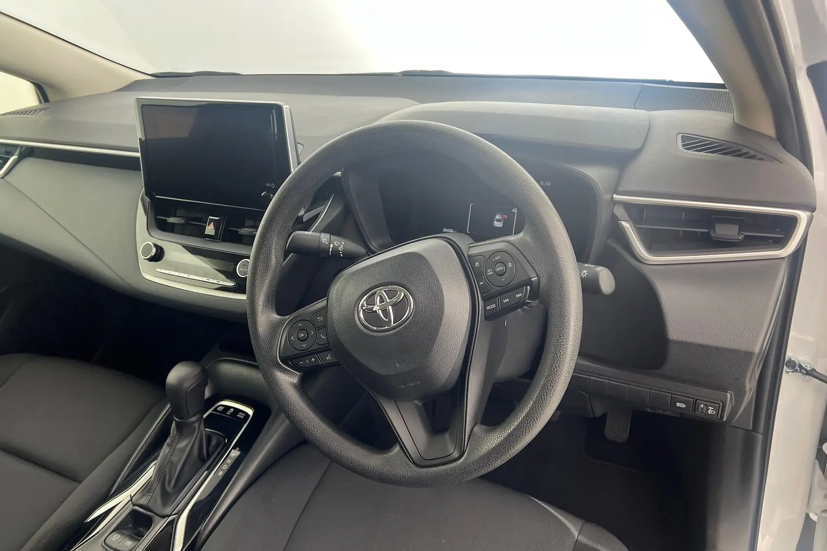2024 Toyota Corolla Gallery Image 13
