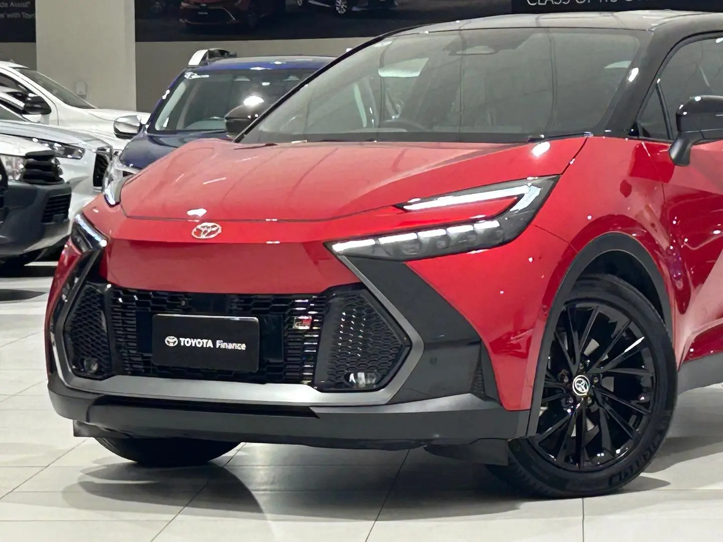 2024 Toyota C-HR Gallery Image 7