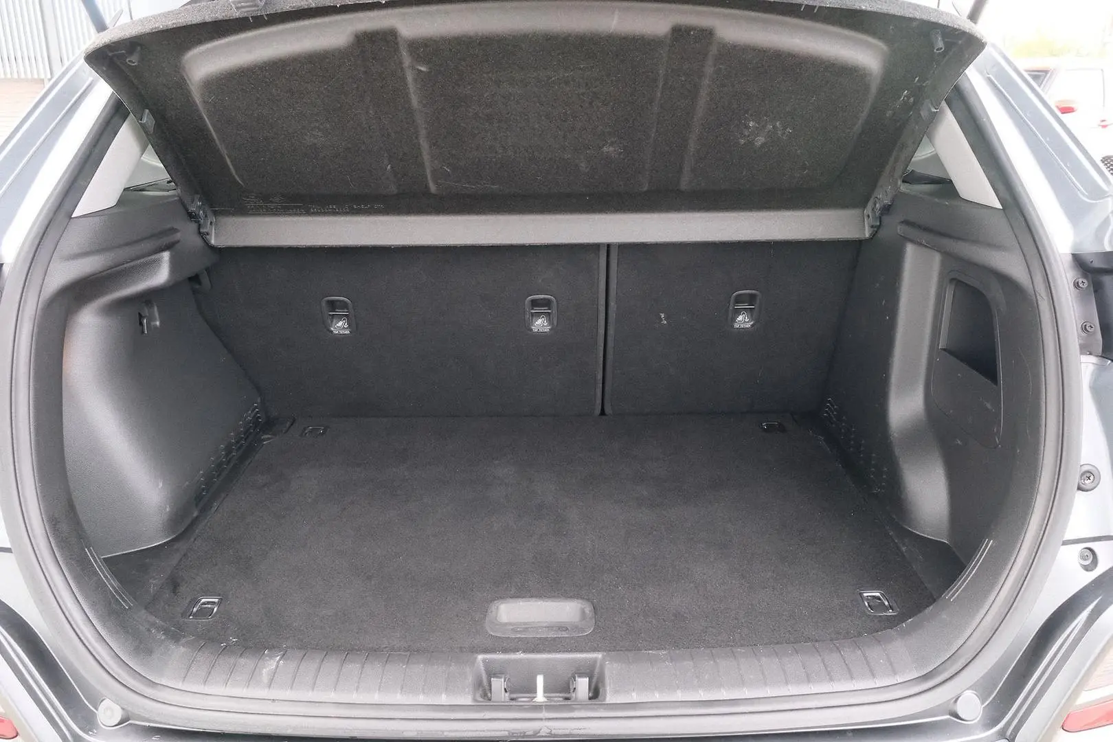 2017 Hyundai Kona Gallery Image 10