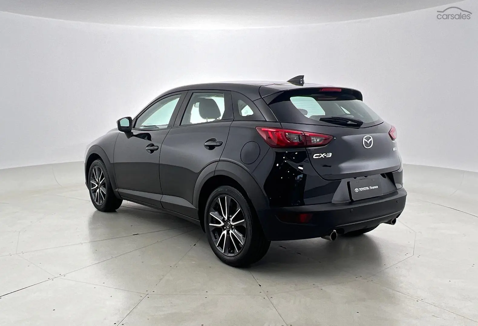 2018 Mazda CX-3 Image 2