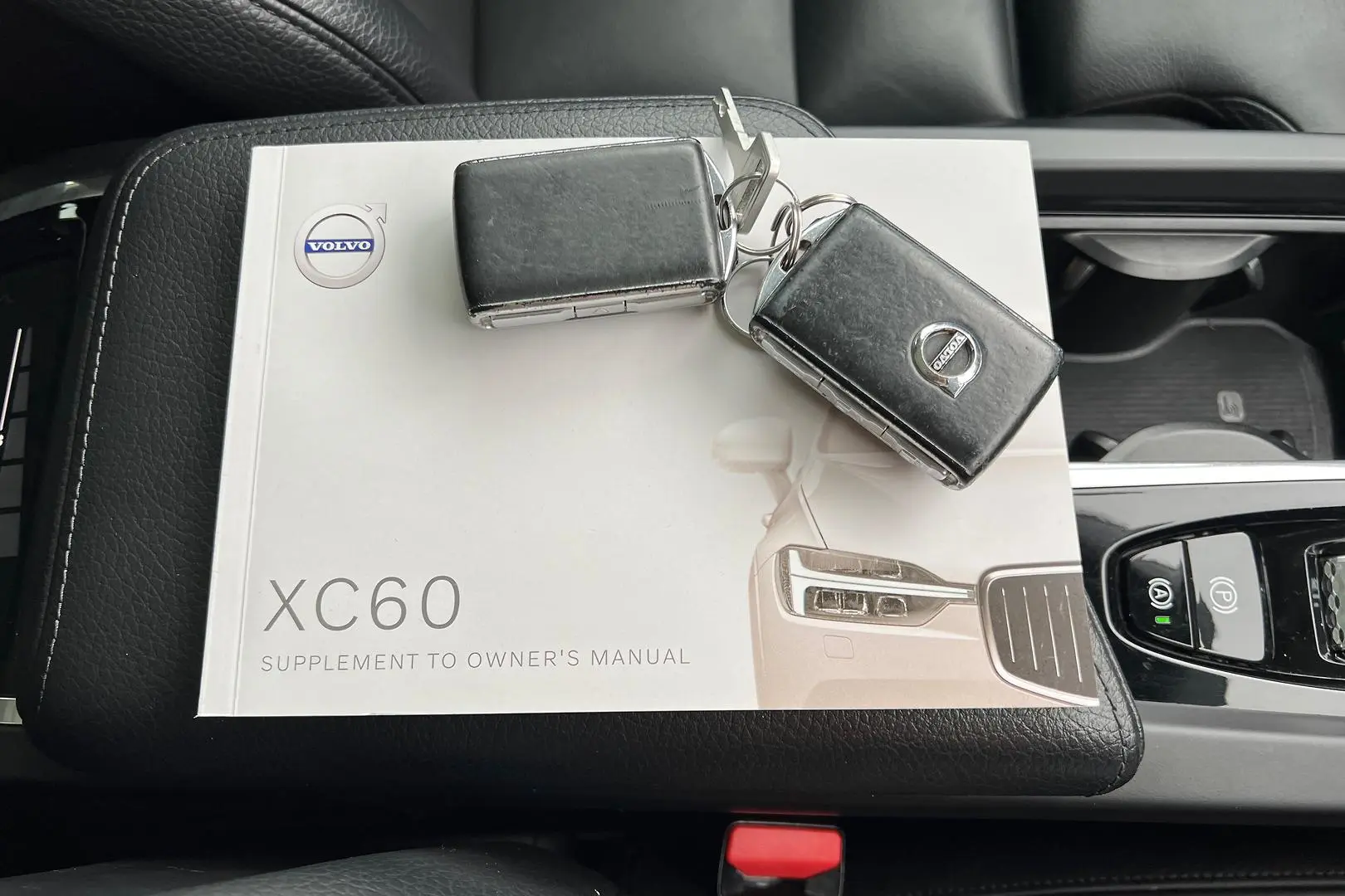 2019 Volvo XC60 Gallery Image 24