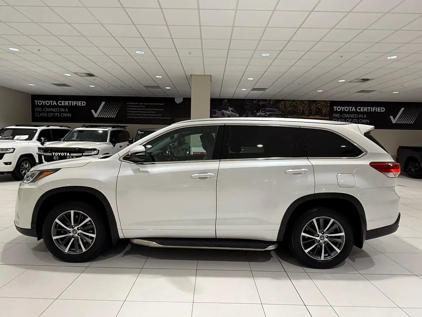 2019 Toyota Kluger Gallery Image 6