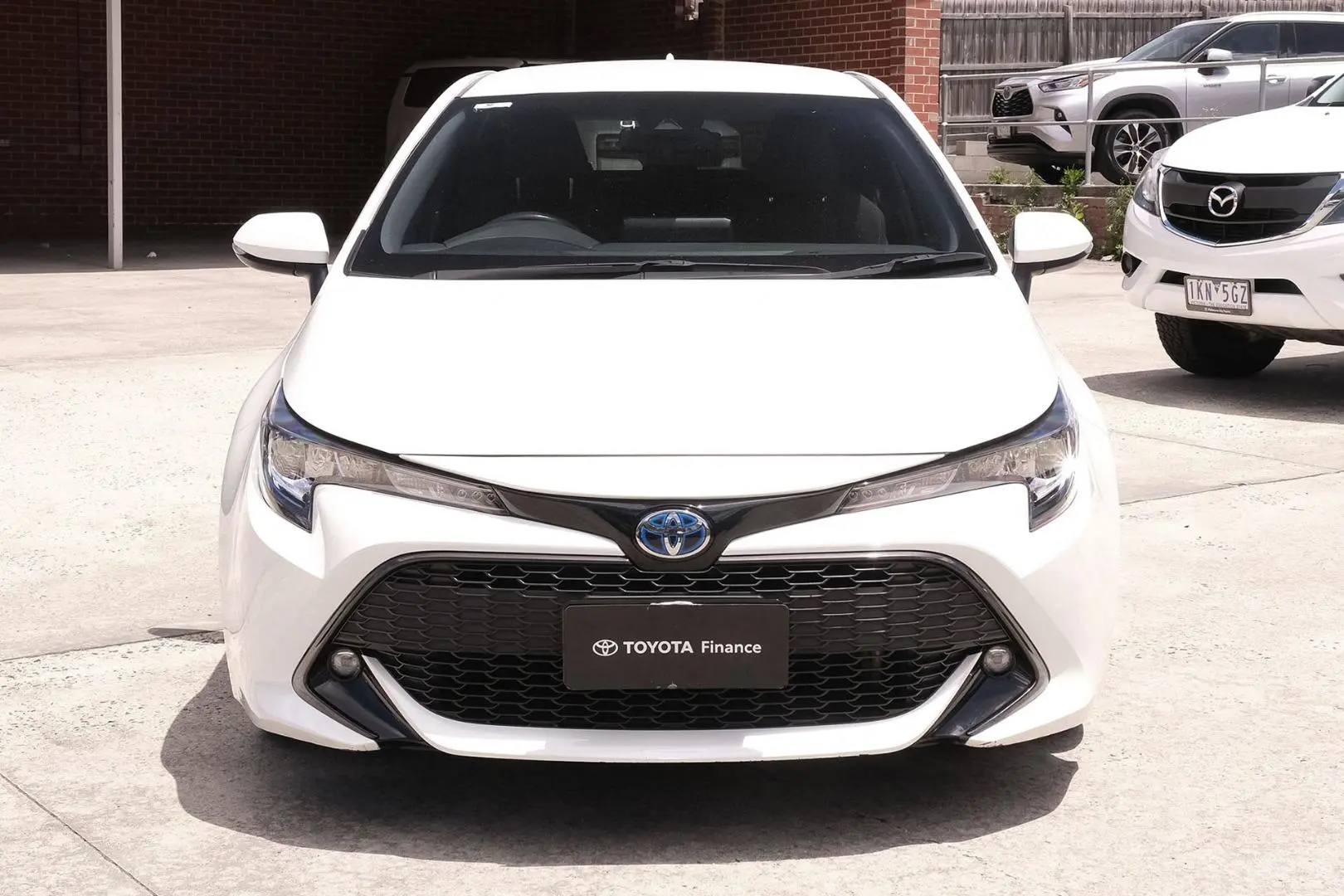 2018 Toyota Corolla Gallery Image 3