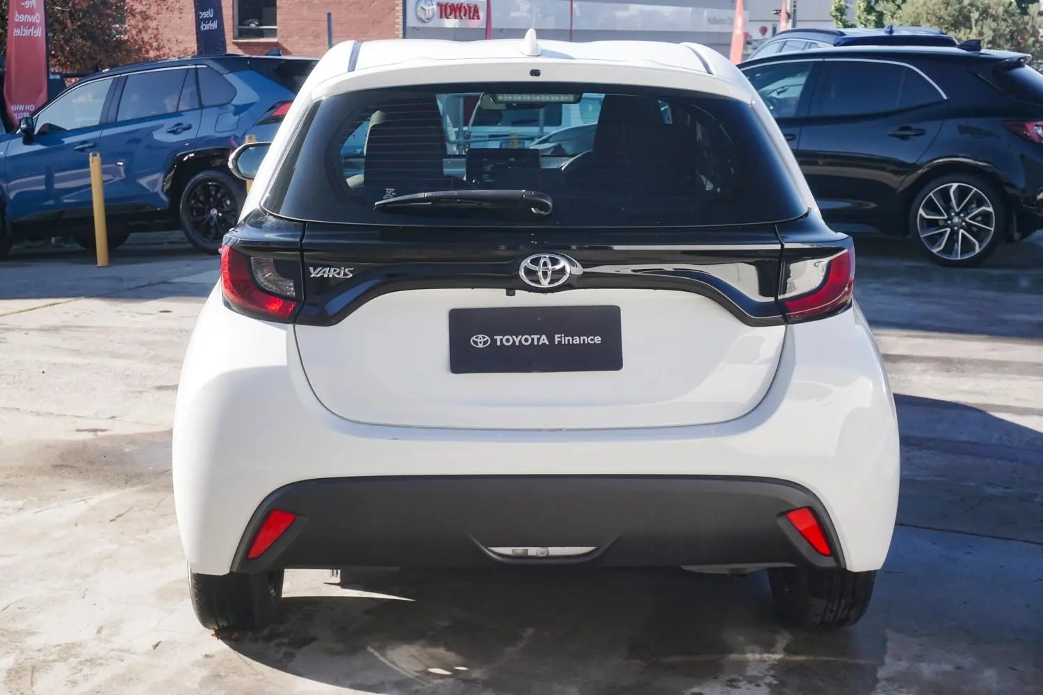 2023 Toyota Yaris Gallery Image 4