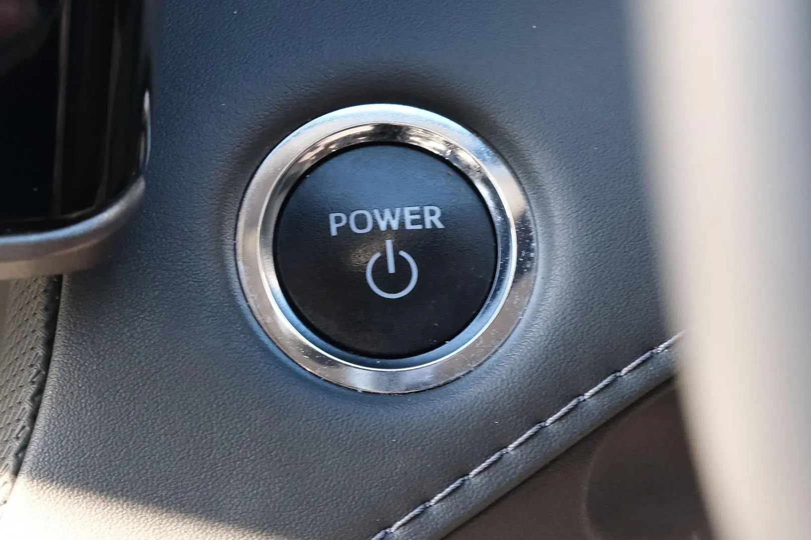 2023 Toyota Kluger Gallery Image 16