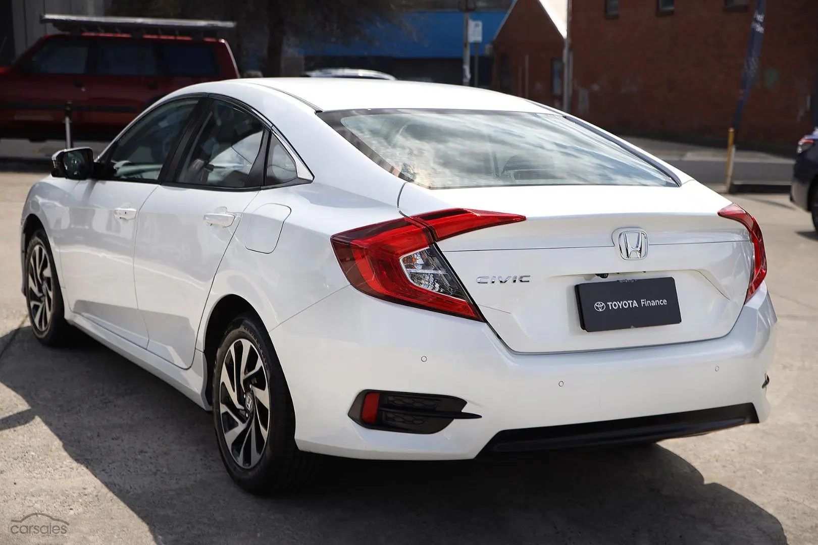 2016 Honda Civic Image 2