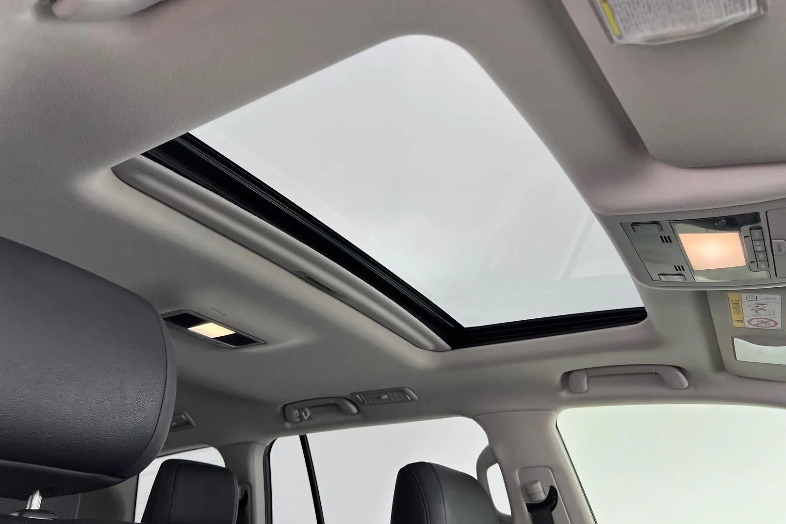2019 Toyota Landcruiser Gallery Image 12