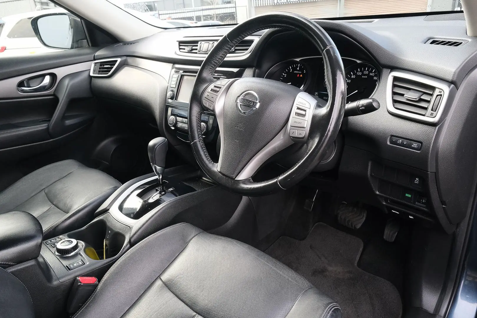 2015 Nissan X-TRAIL Gallery Image 7