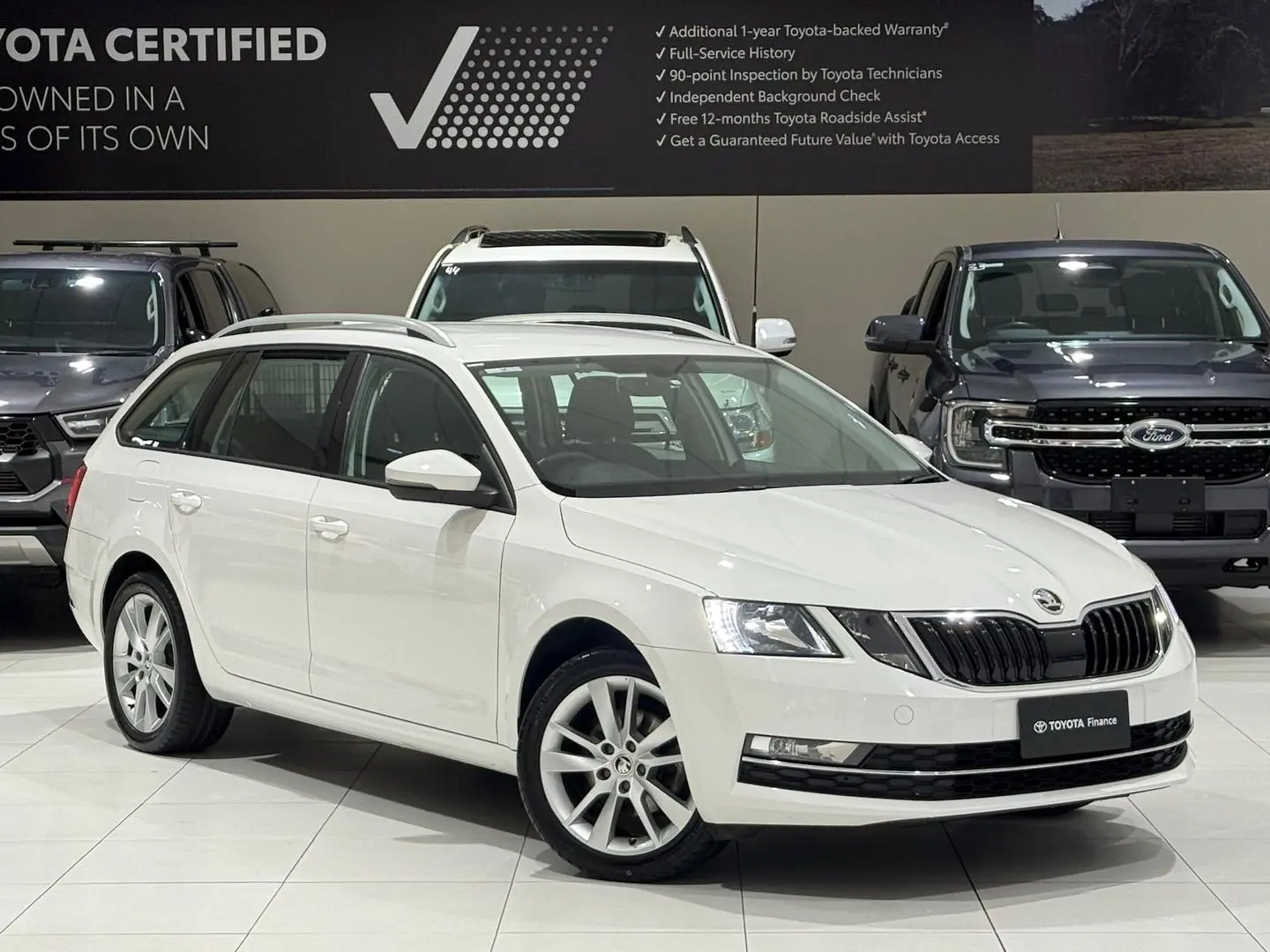 2020 SKODA Octavia Gallery Image 1
