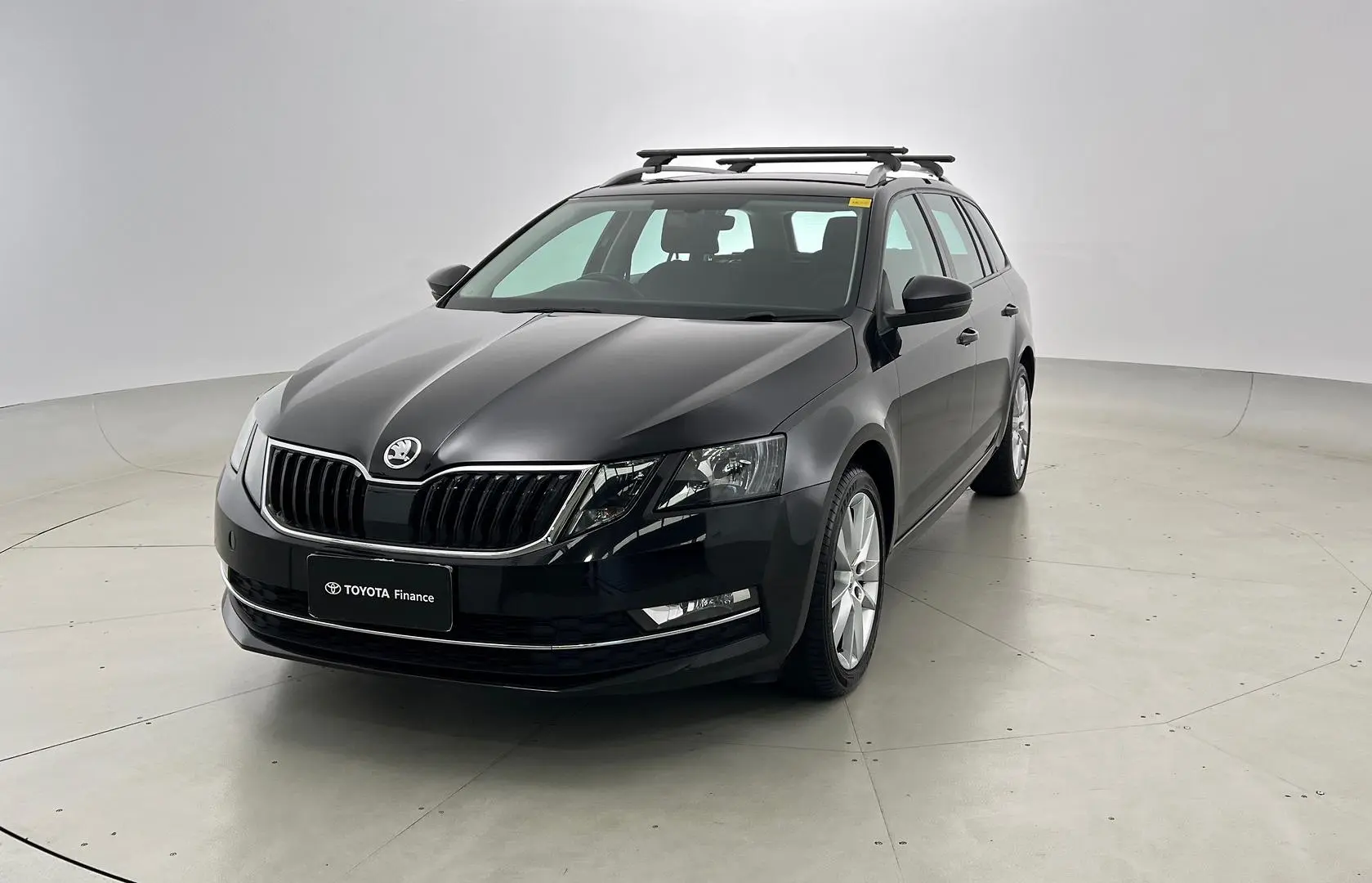 2020 SKODA Octavia Image 8