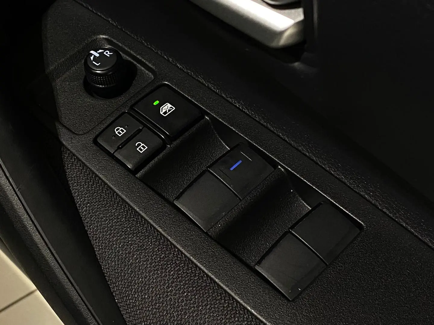 2021 Toyota Corolla Gallery Image 14