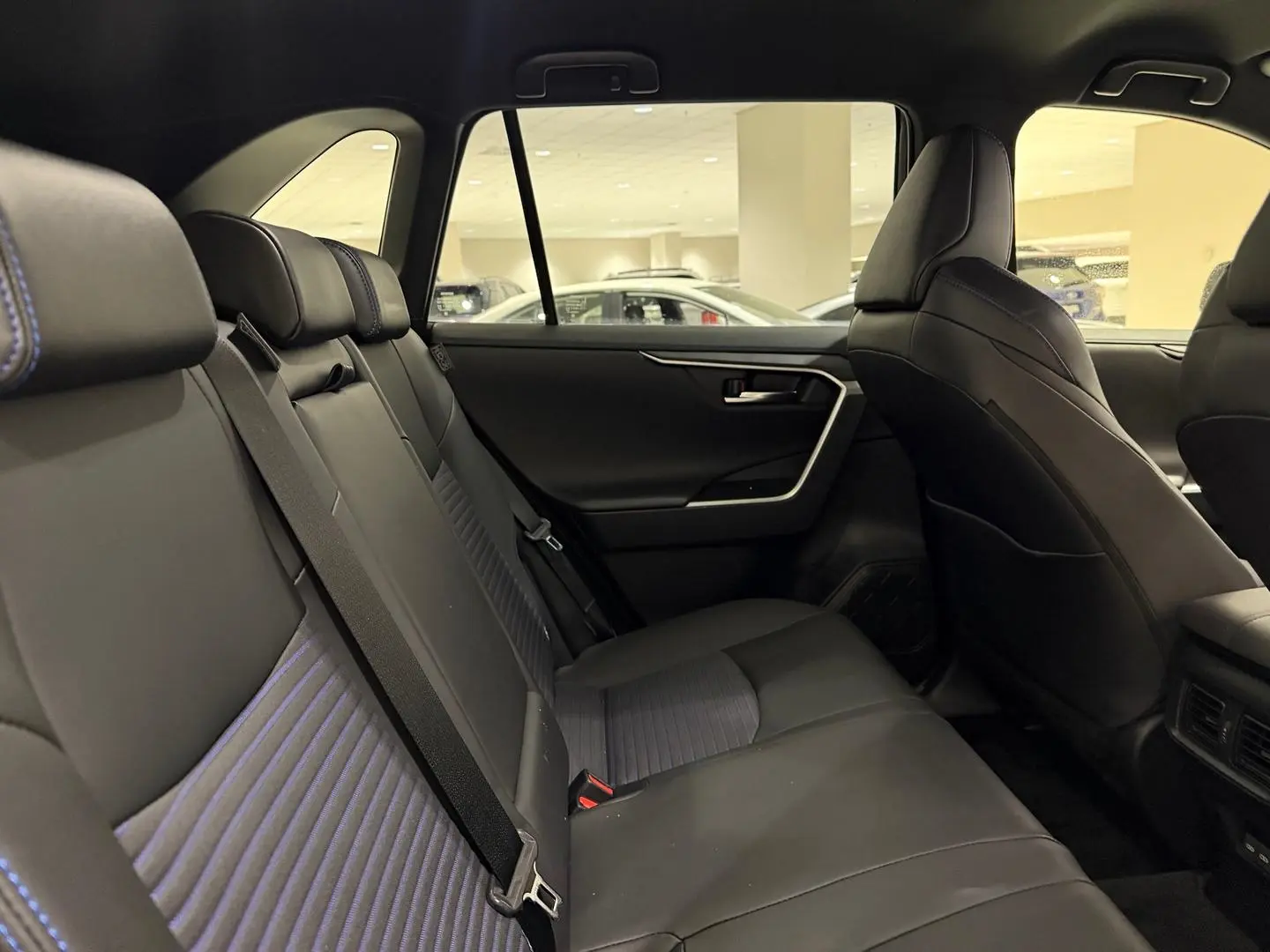 2024 Toyota RAV4 Gallery Image 14