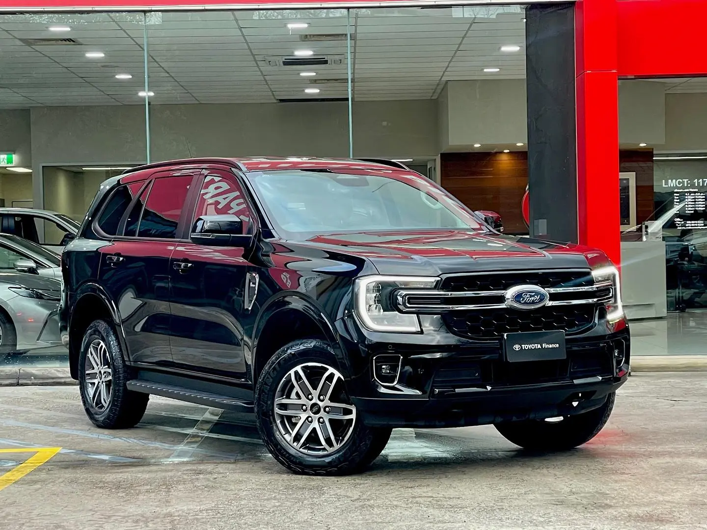 2023 Ford Everest Gallery Image 1
