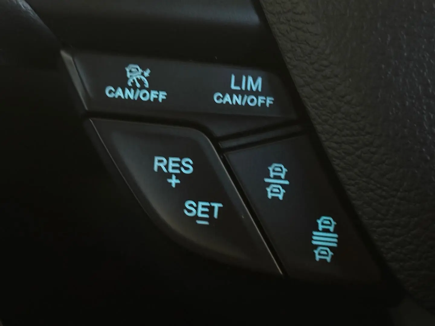 2017 Ford Focus Gallery Image 22