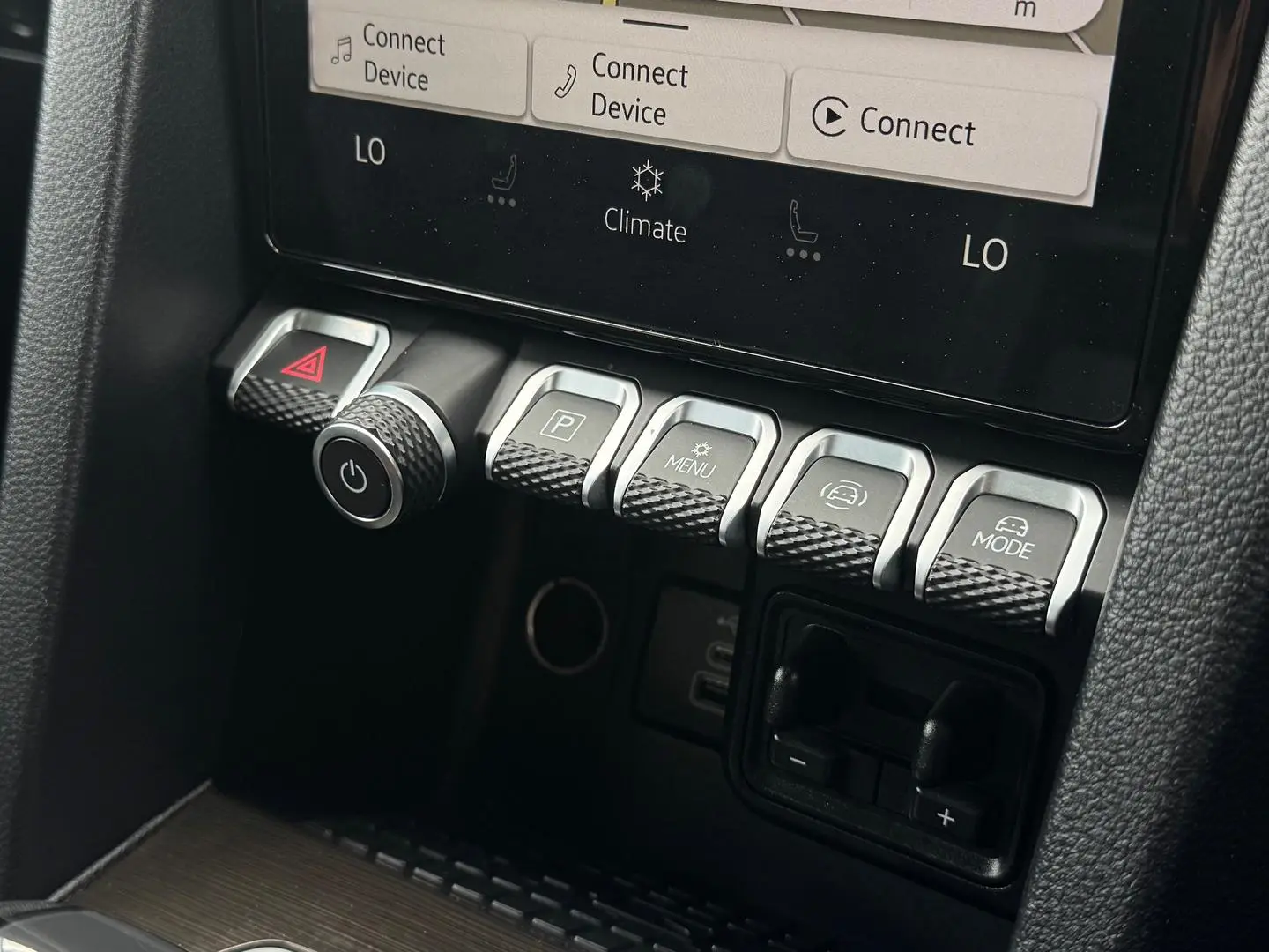 2024 Volkswagen Amarok Gallery Image 17