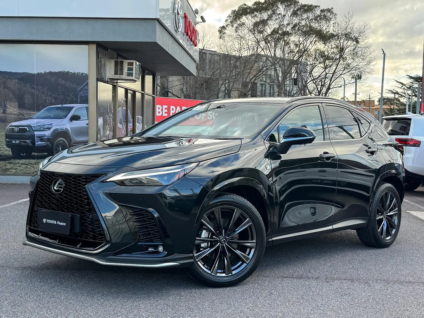 2024 Lexus NX Gallery Image 10