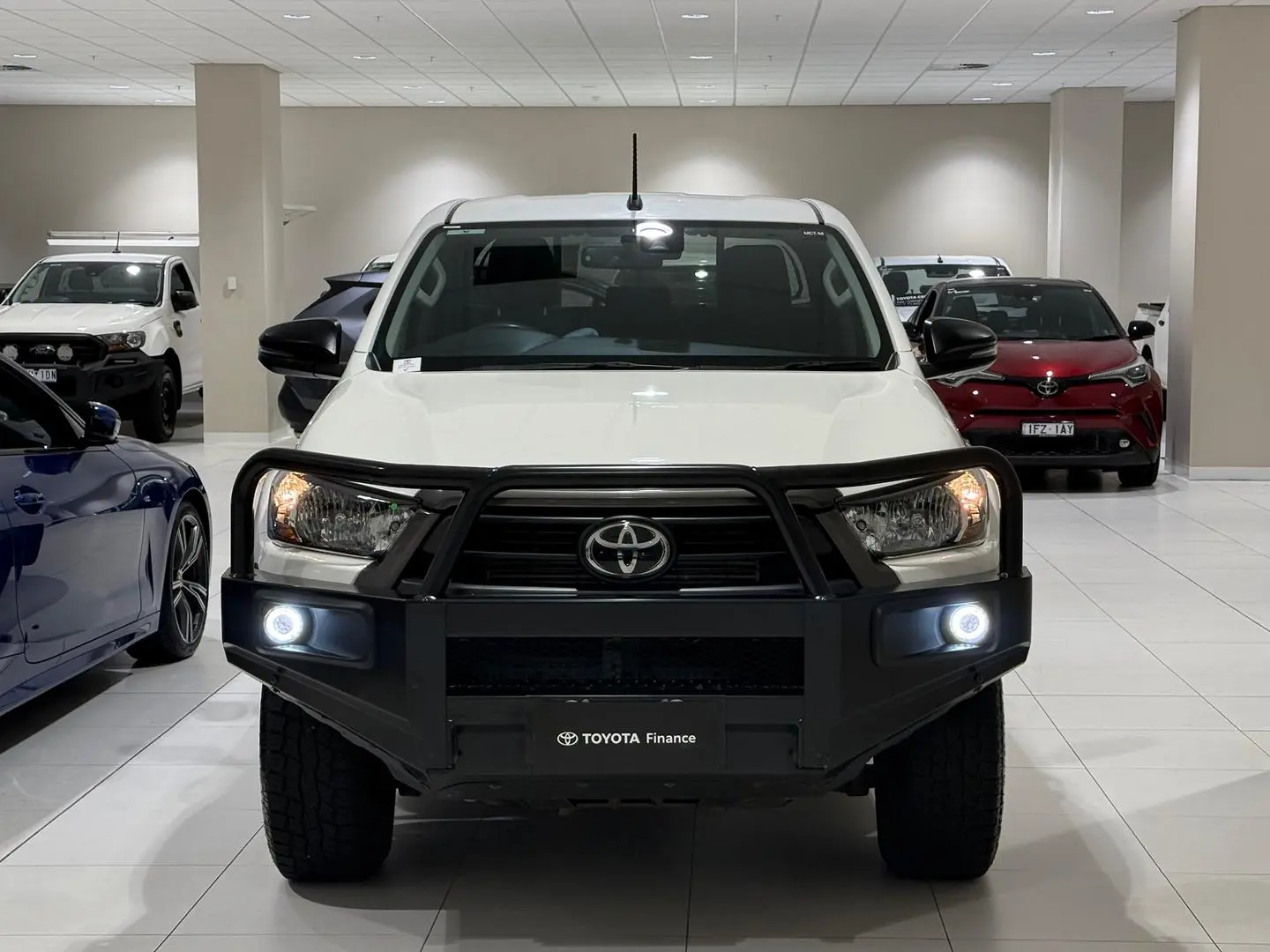 2021 Toyota Hilux Gallery Image 4