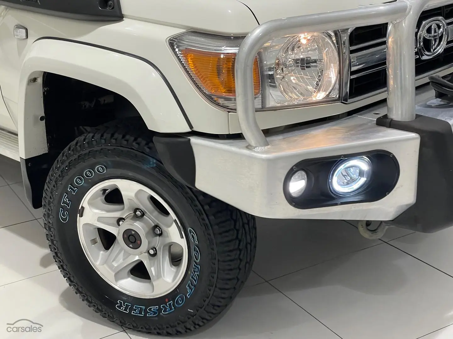 2019 Toyota Landcruiser Image 8