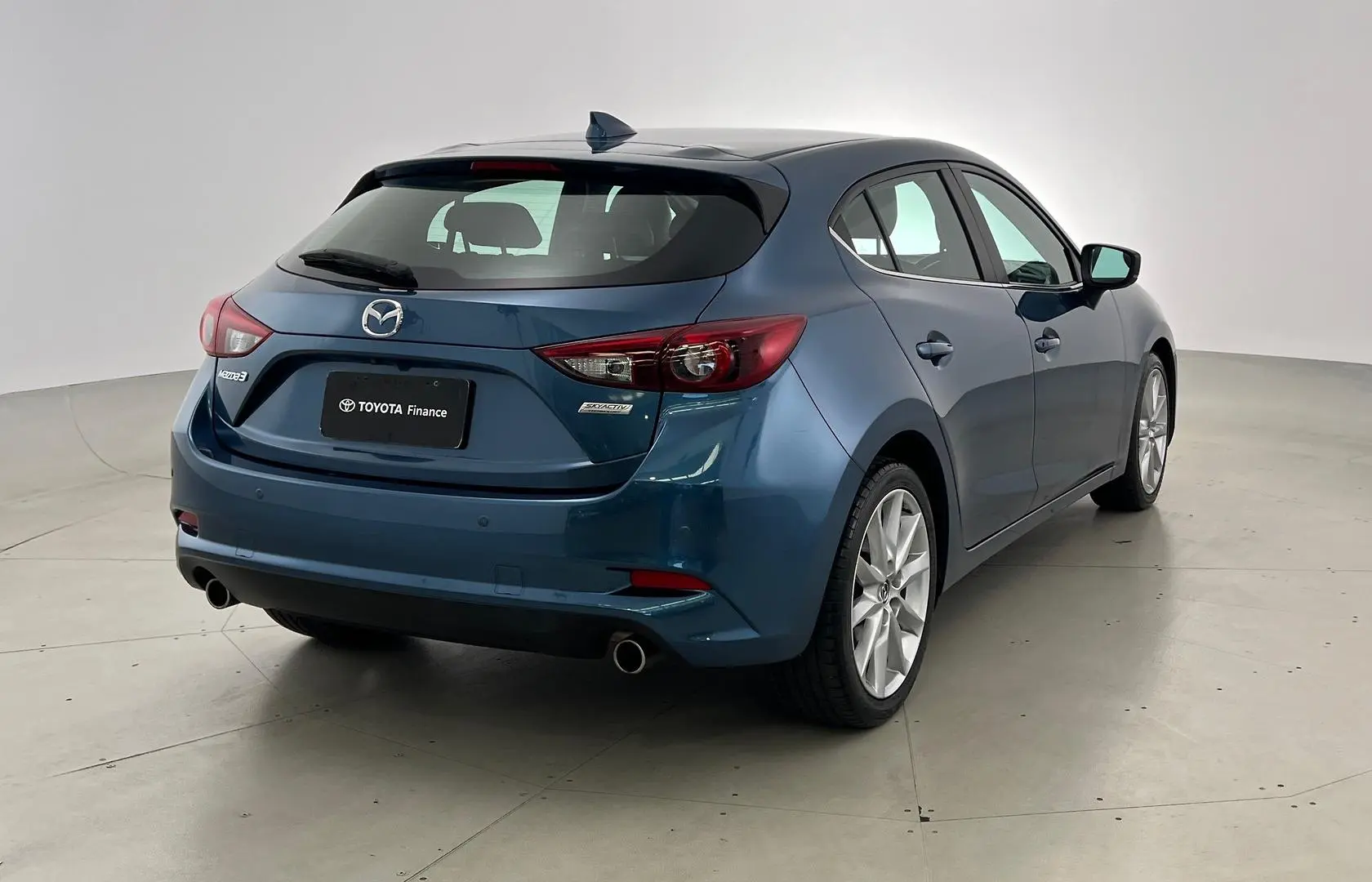 2018 Mazda 3 Gallery Image 5