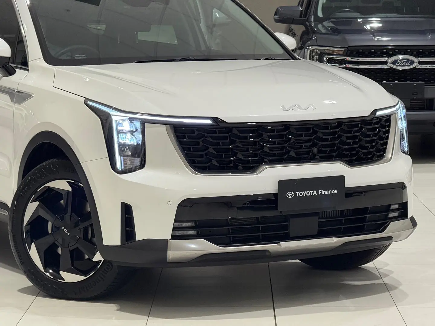 2025 Kia Sorento Gallery Image 2